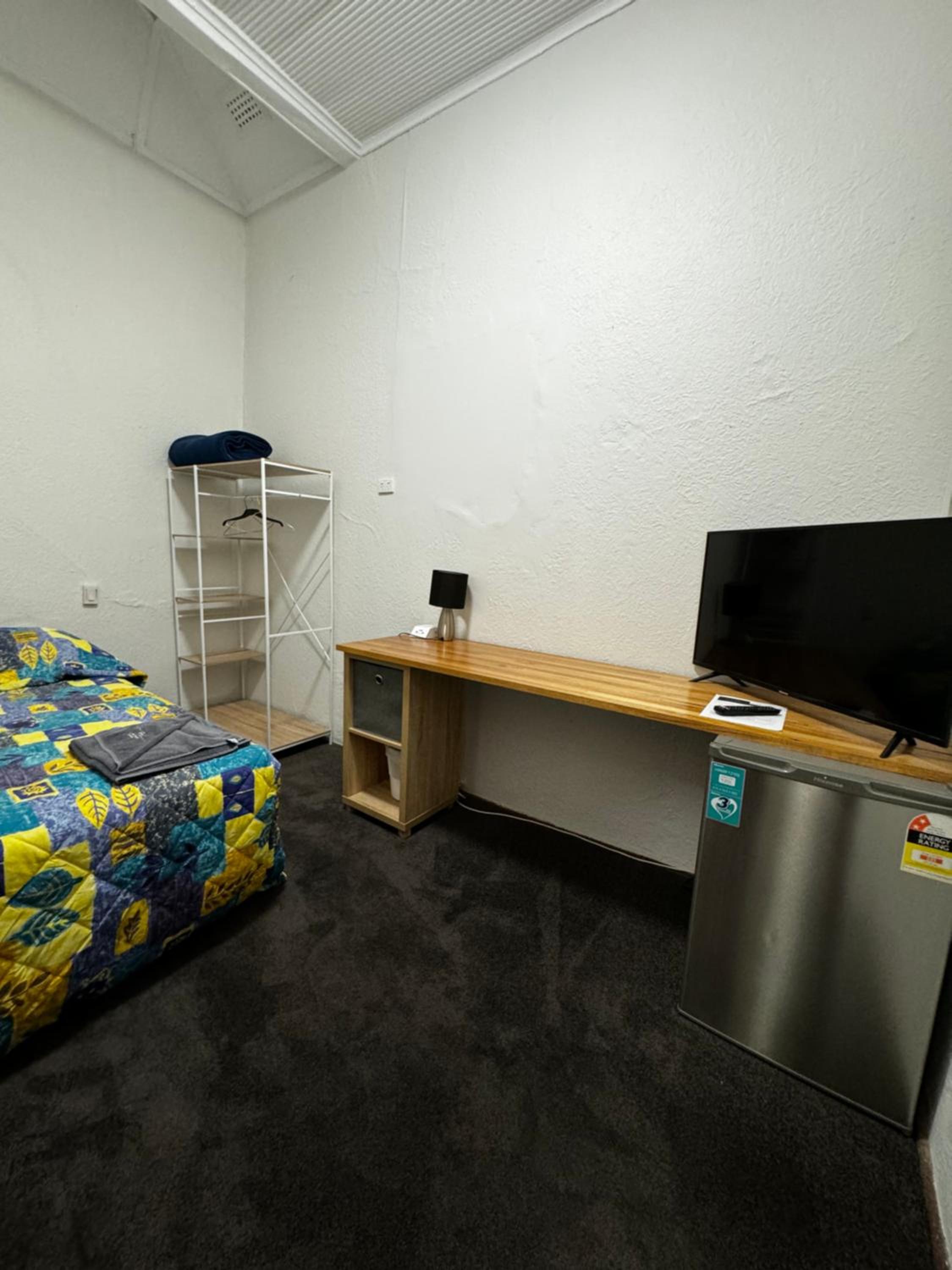 Queen Room photo 1