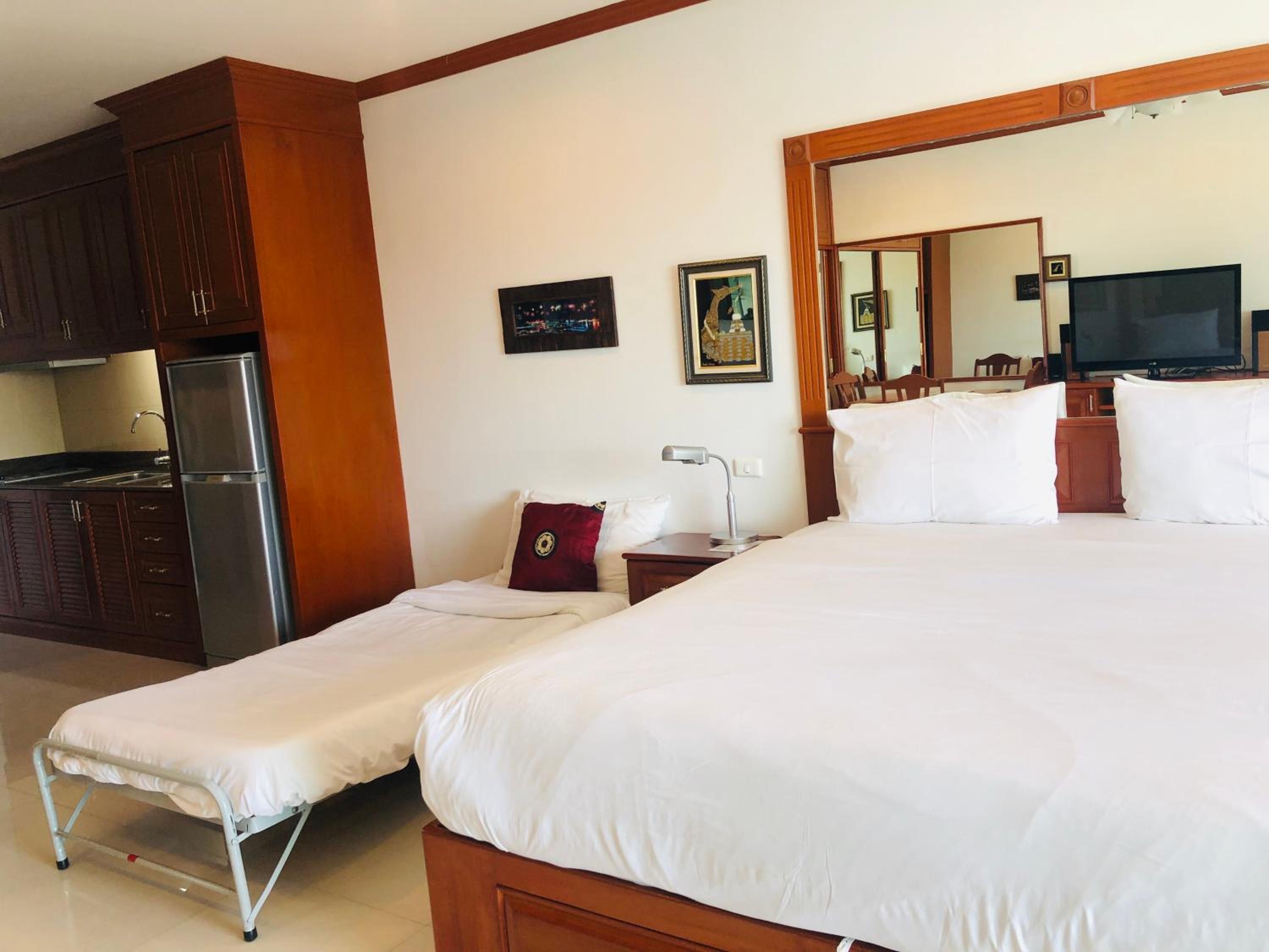 Standard Triple Room - Photo 1