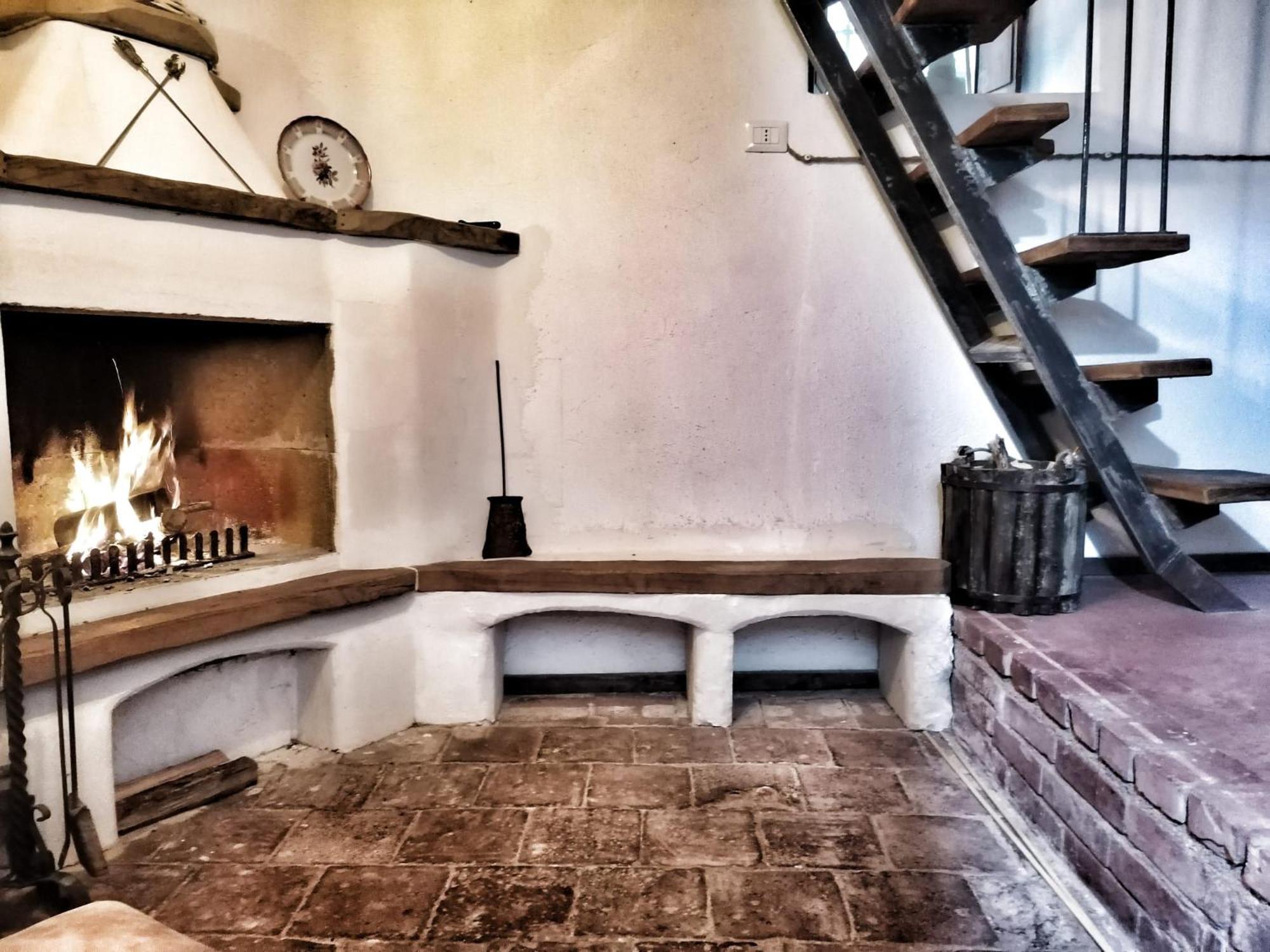 Apartment - Split Level - Photo 30