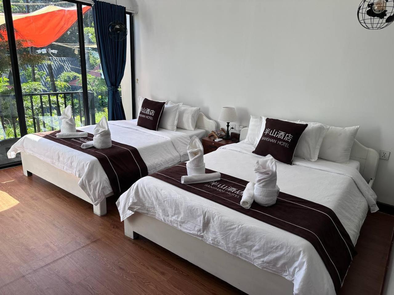 Double or Twin Room with Terrace photo 2