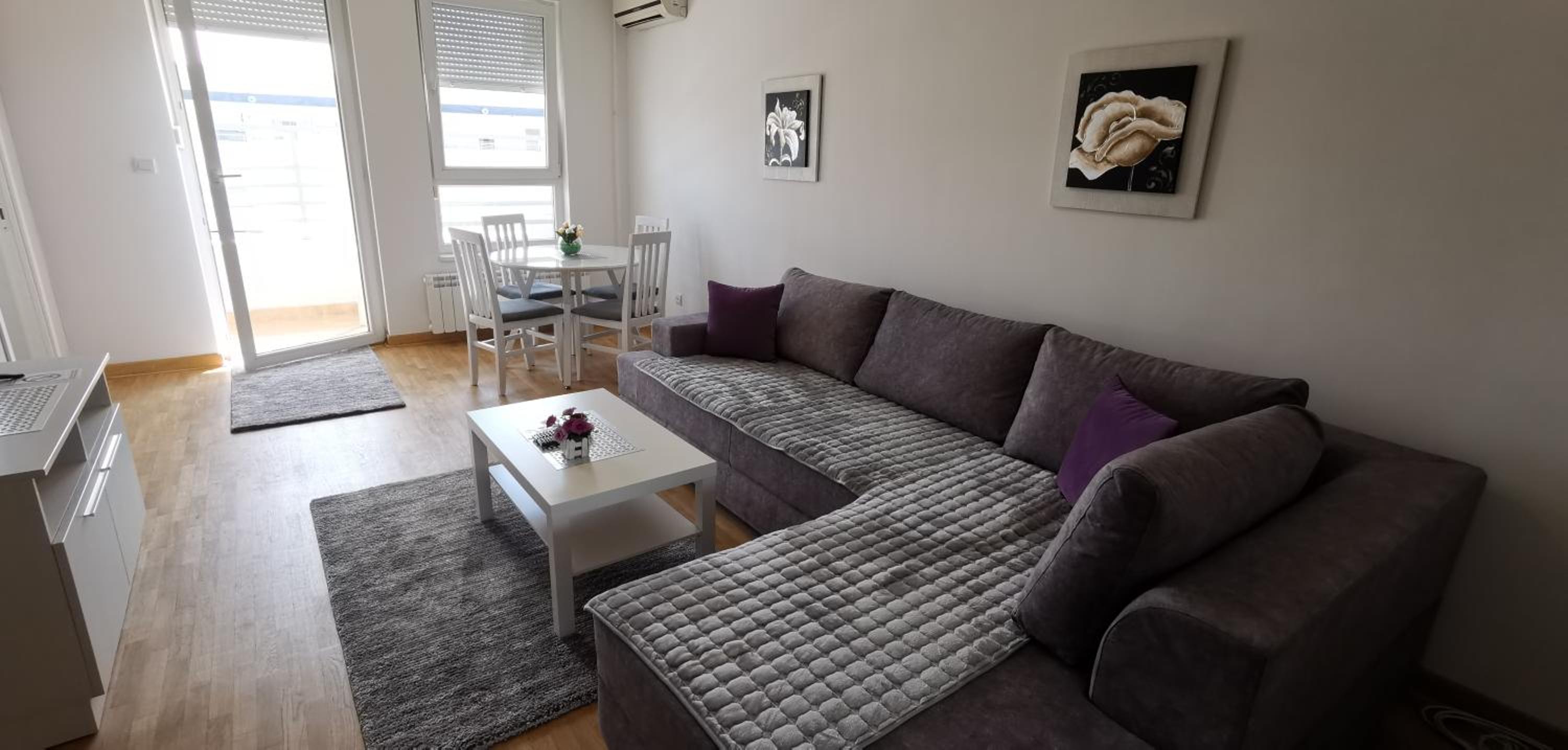 Apartment with Balcony