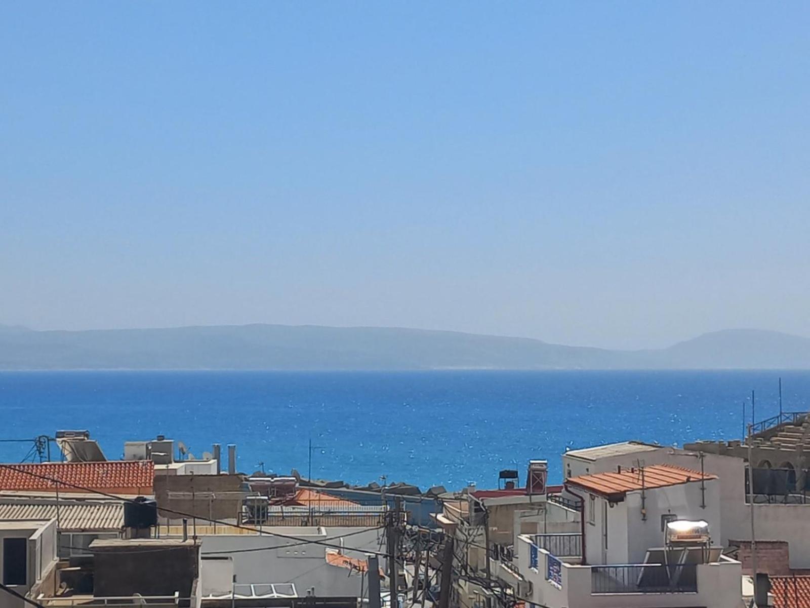 Classic Double Room with Sea View - Photo 25