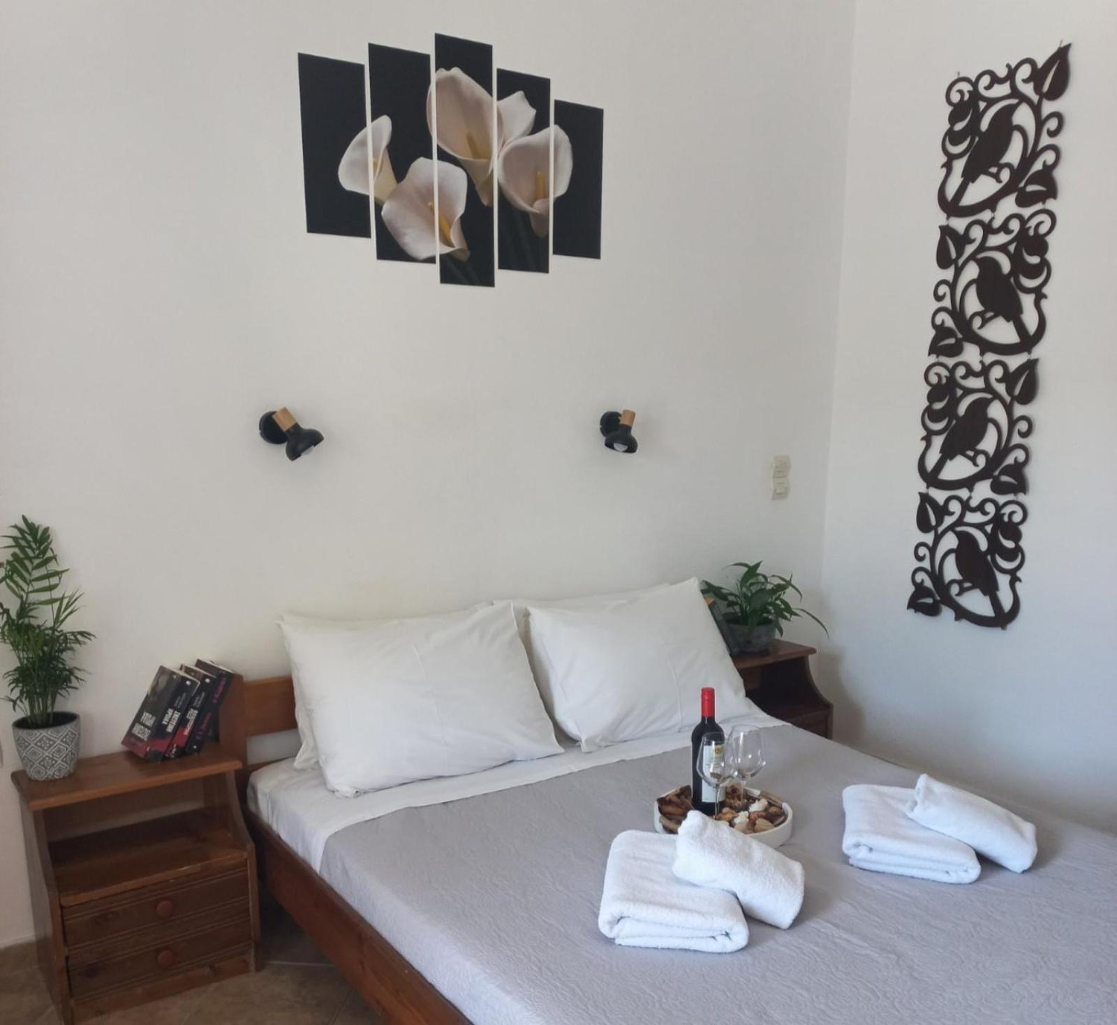 Classic Double Room with Sea View - Photo 29