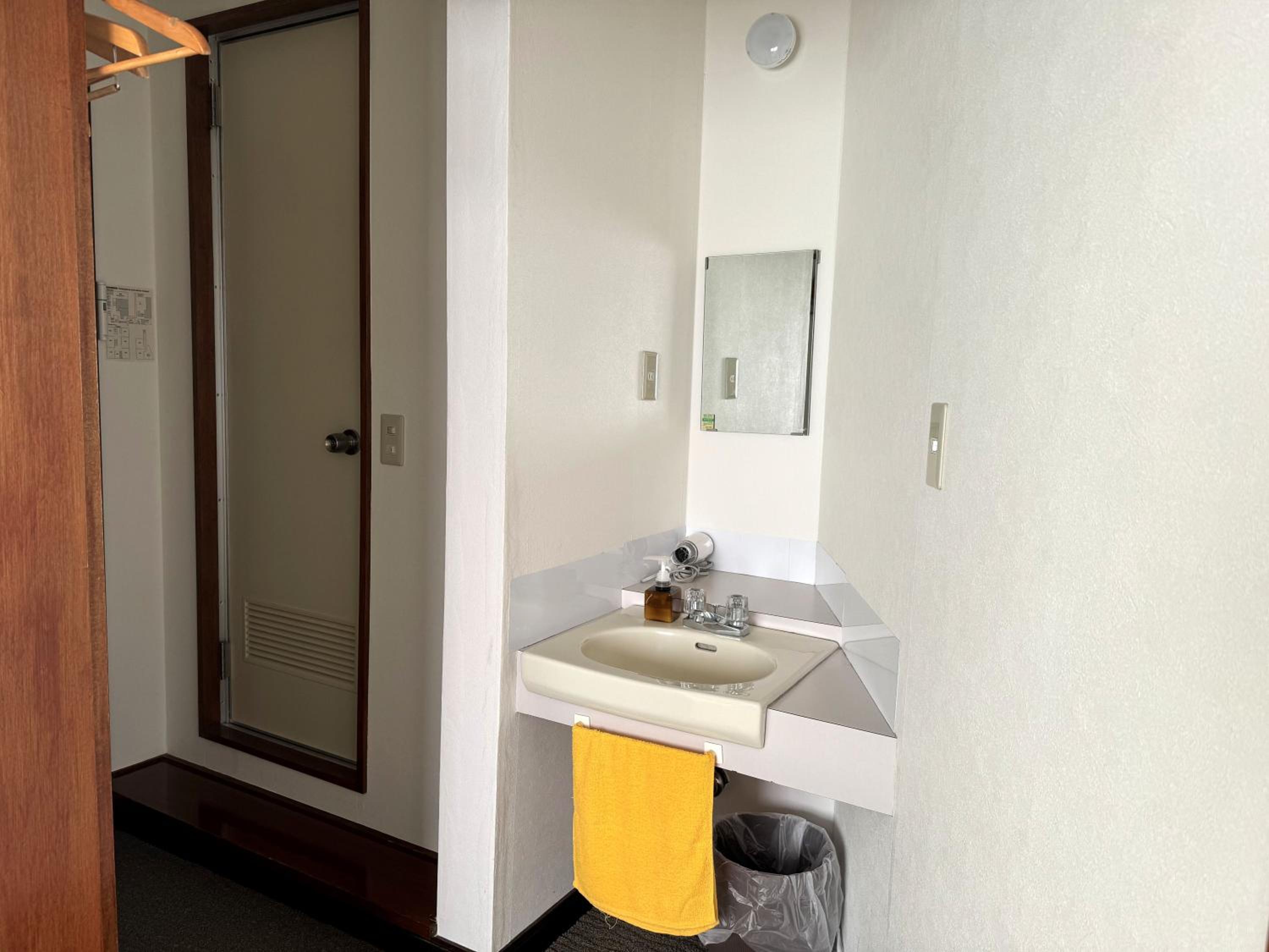 Japanese-Style Room with Private Bathroom and Loft  photo 3