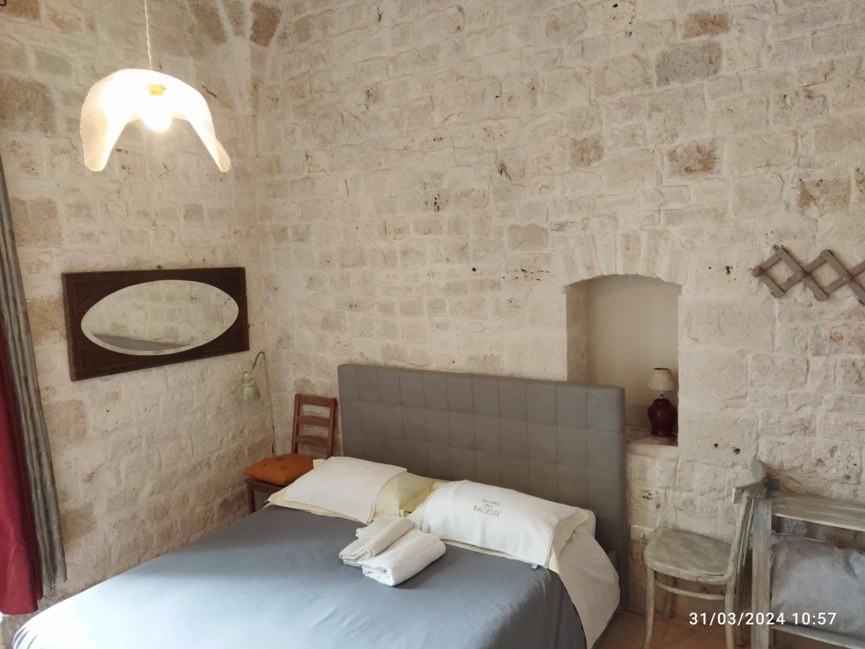 Queen Room with Balcony photo 1