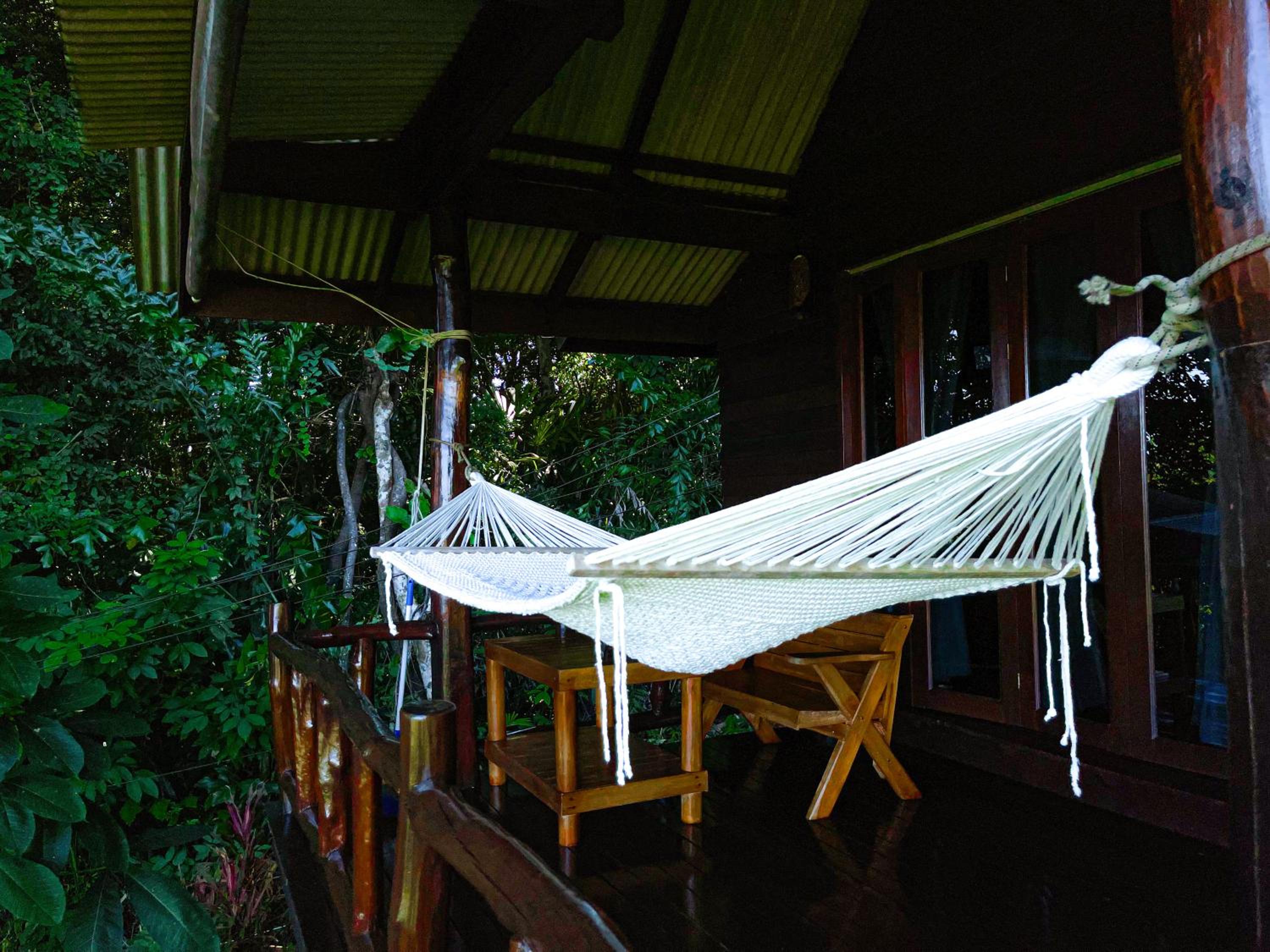 Double Room with Balcony and Sea View - Photo 6