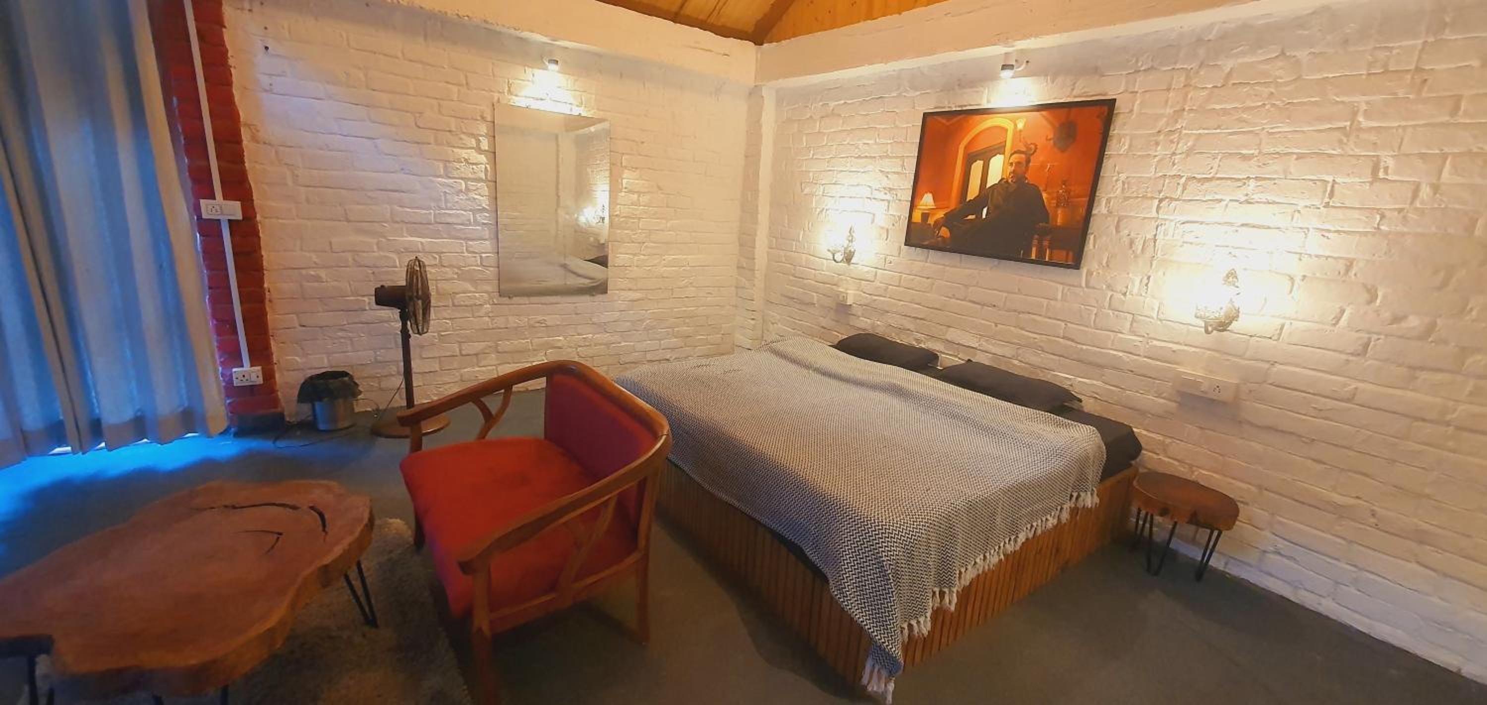 Glass cottage with private external bathroom