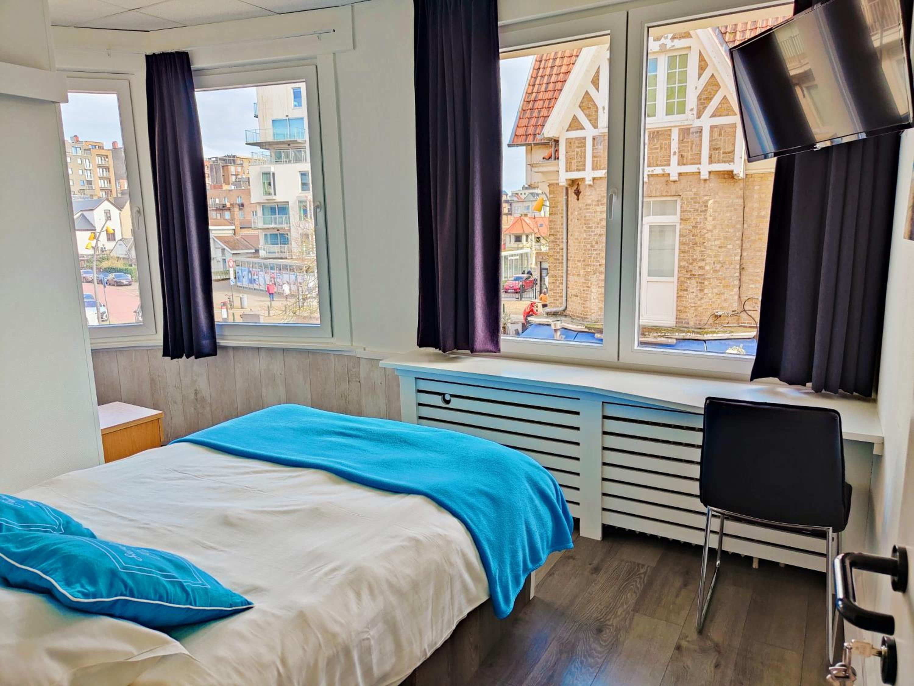 Double Room - Photo 4