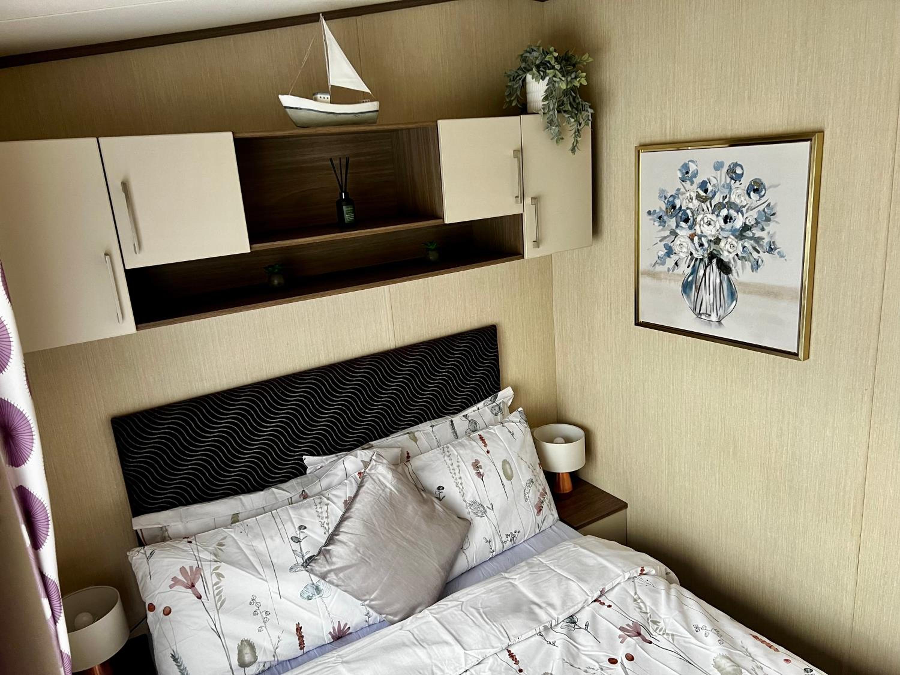 Caravan photo 1