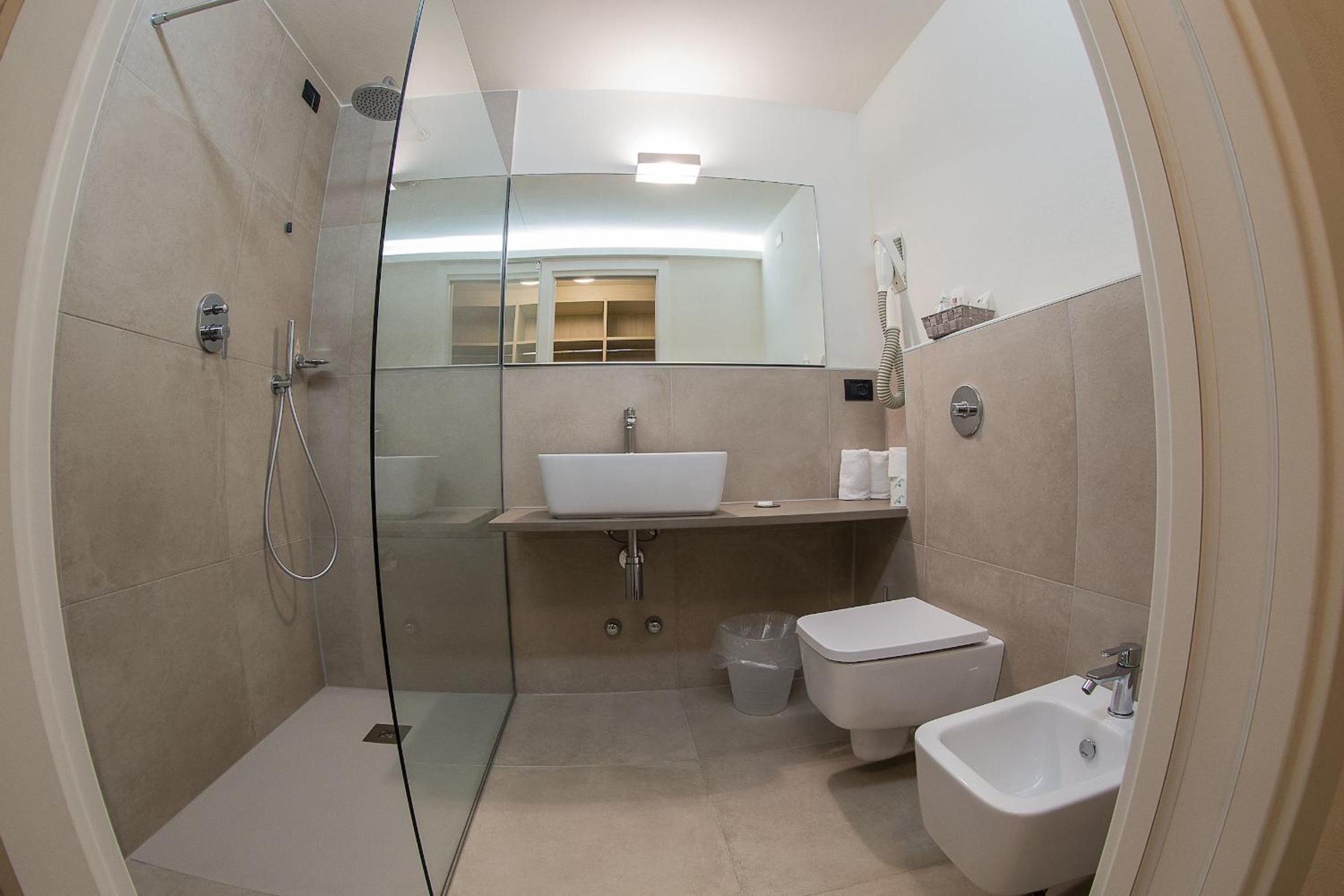 Deluxe Double Room - Photo 3
