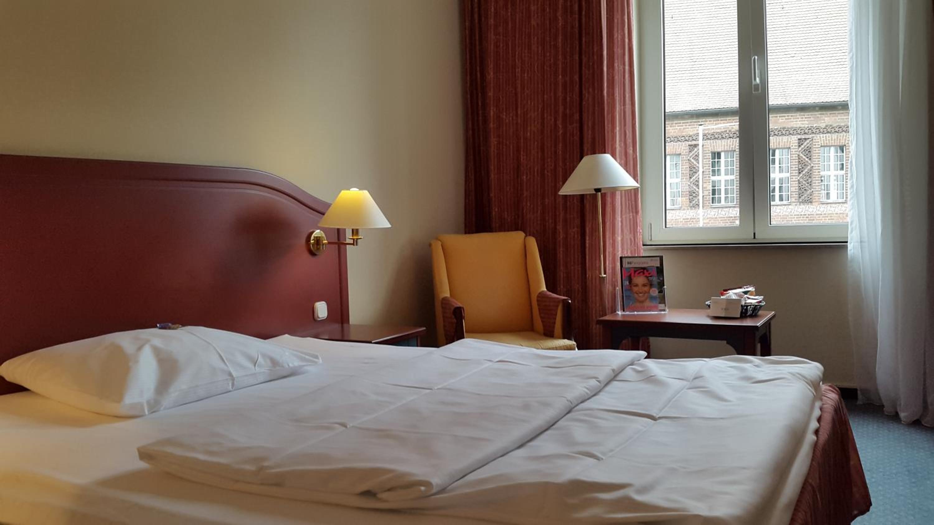 Standard Double Room - Photo 7