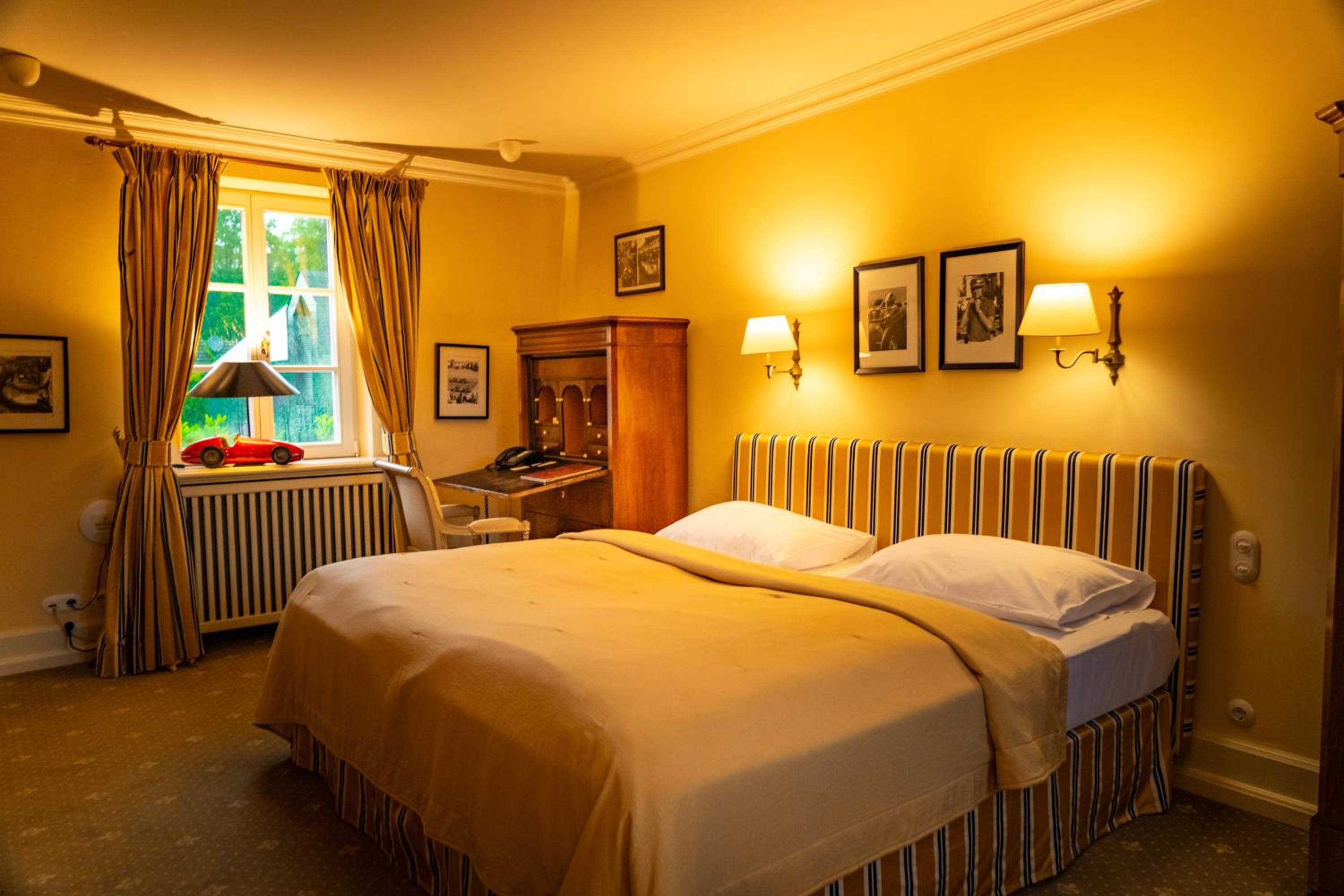Standard Double Room - Photo 4