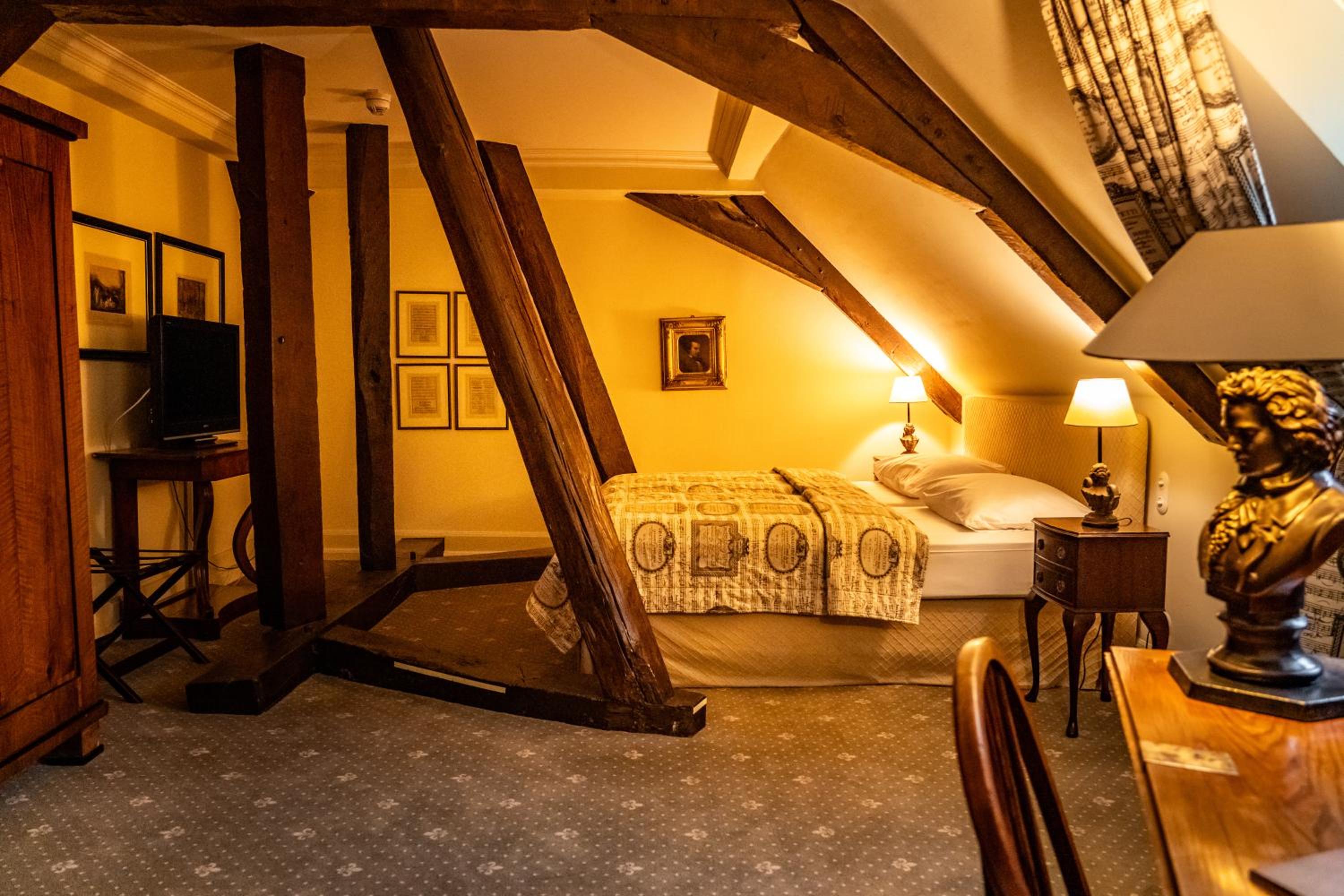 Standard Double Room - Photo 1