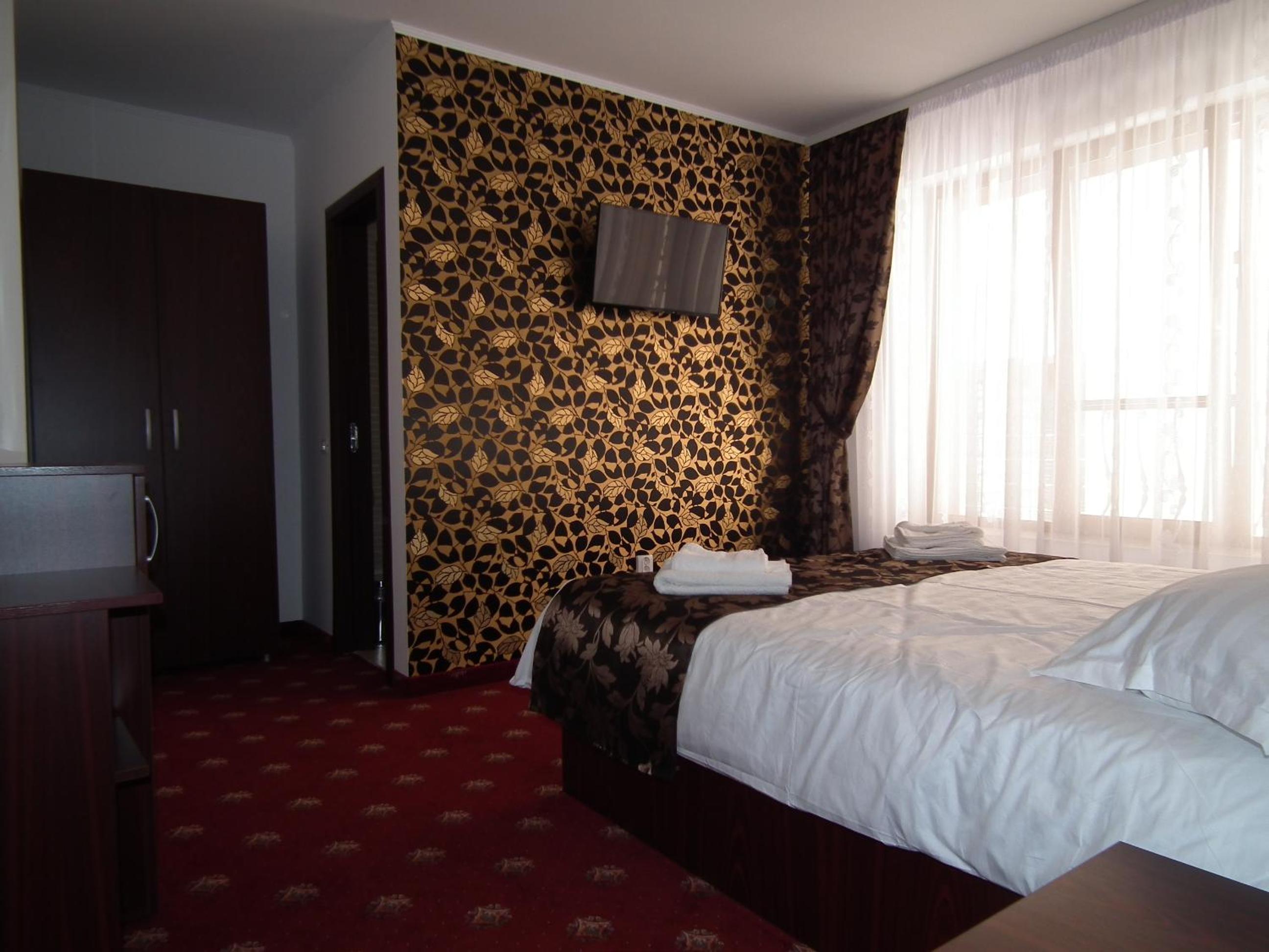 Double Room - Photo 23
