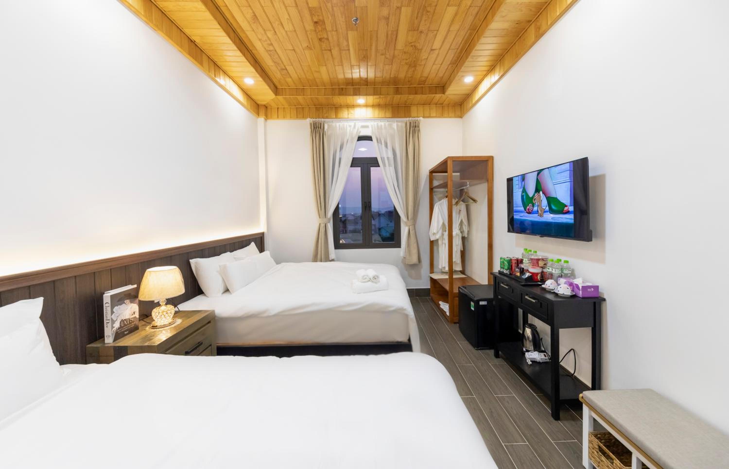 Deluxe Quadruple Room photo 1