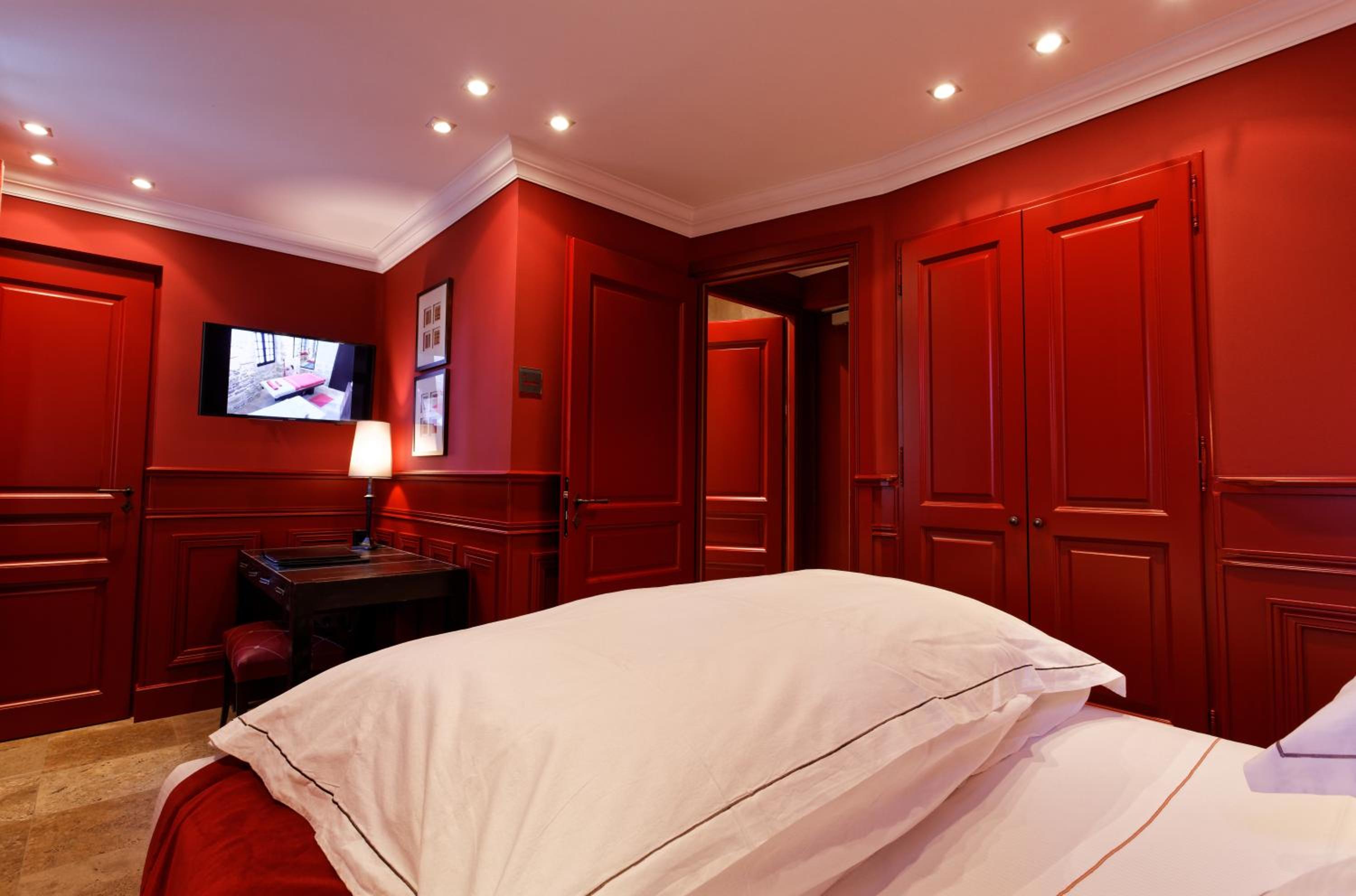 Standard Double Room - Photo 4