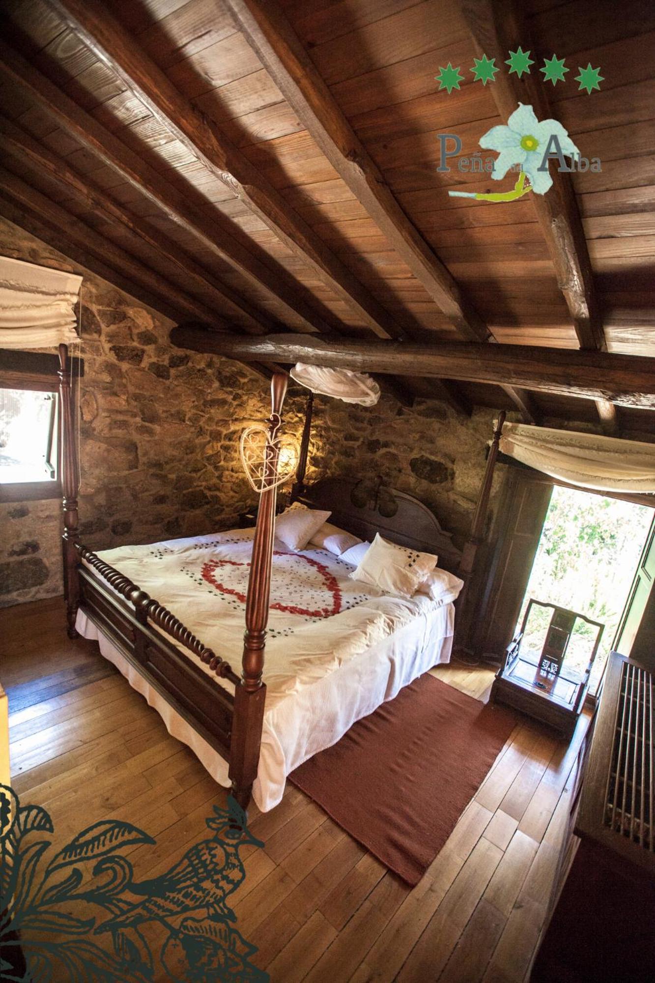 Executive Suite - Photo 4