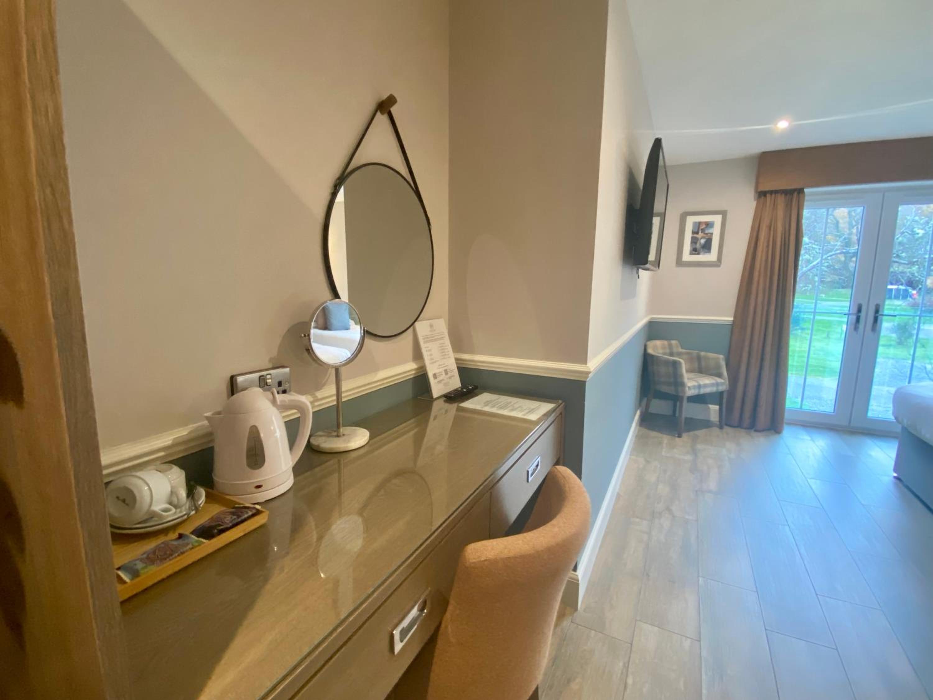 Superior Double or Twin Room with Mountain View - Photo 4