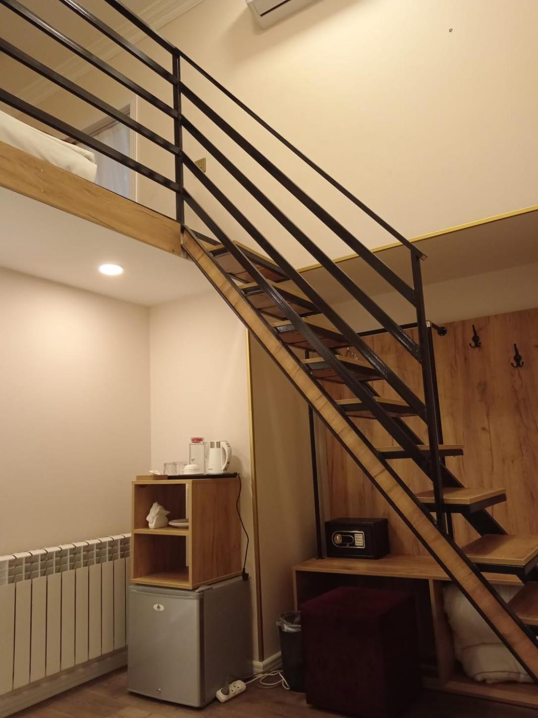 Budget Double Room photo 3