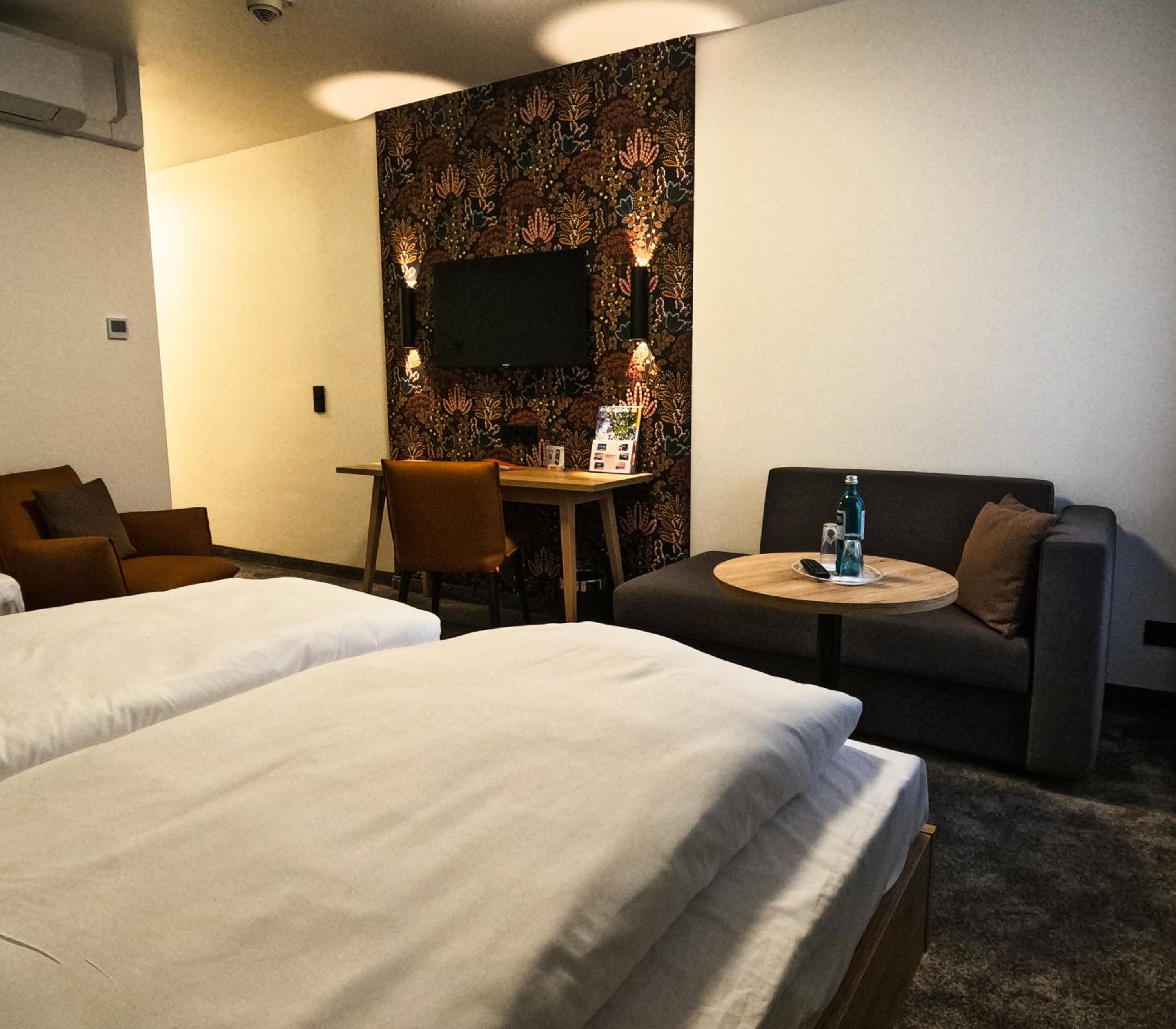Deluxe Triple Room - Photo 4