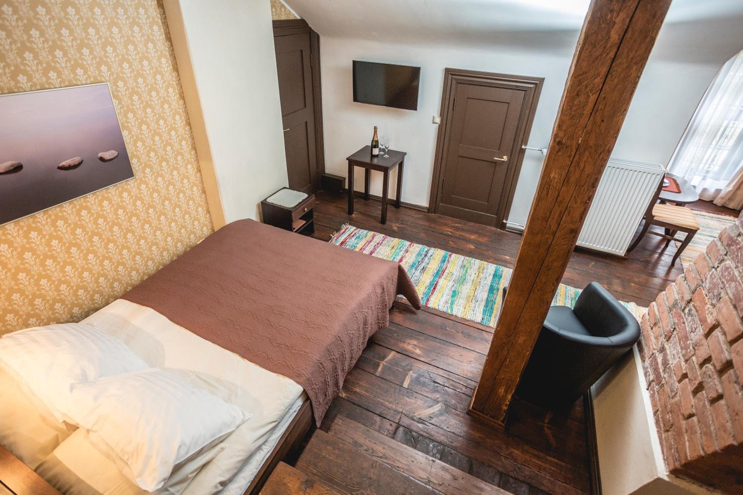 Deluxe Double Room with Garden View - Photo 3