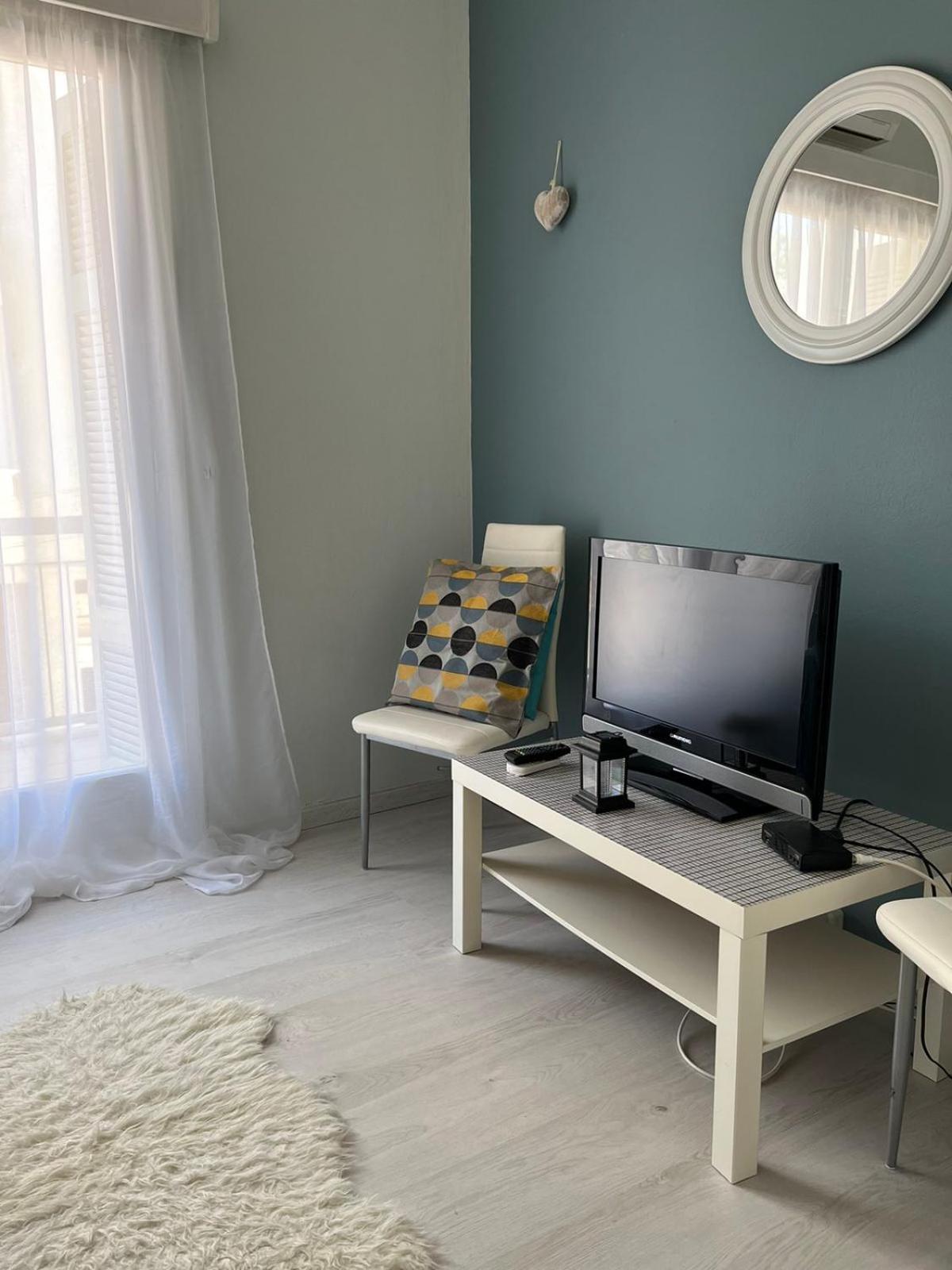 Apartment with Garden View - Photo 13