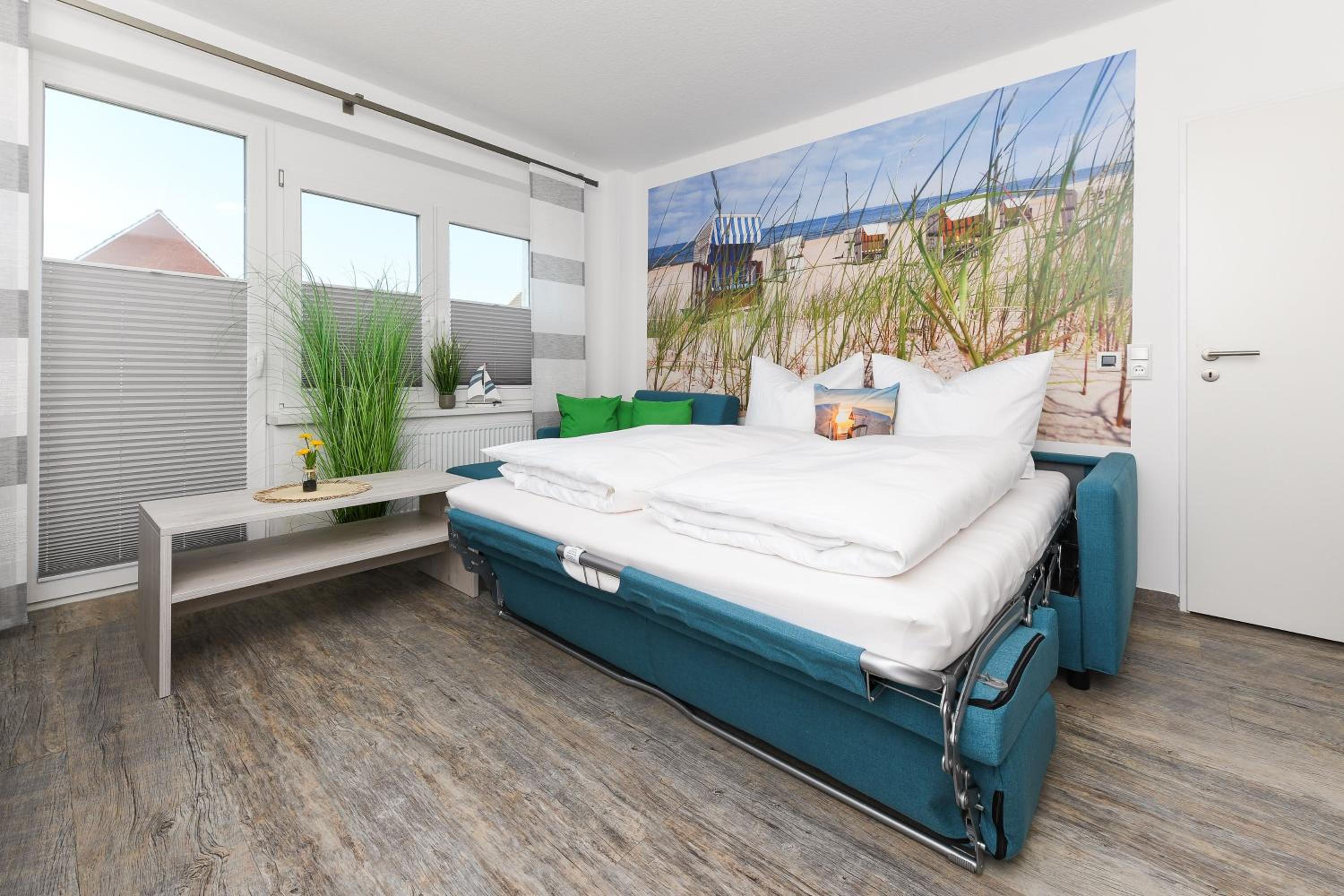 Two-Bedroom Apartment with Shower  photo 2