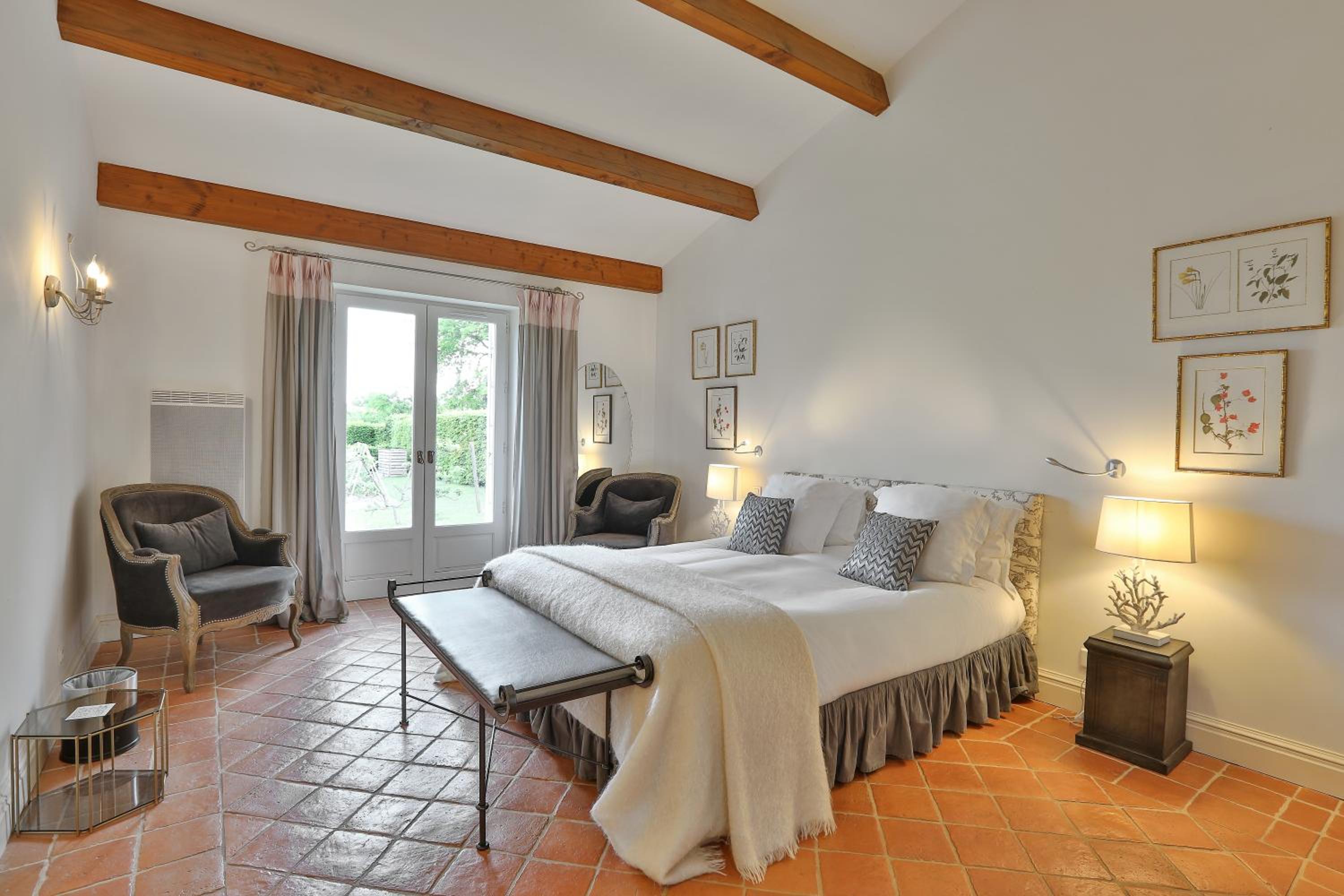 Suite (4 Adults)