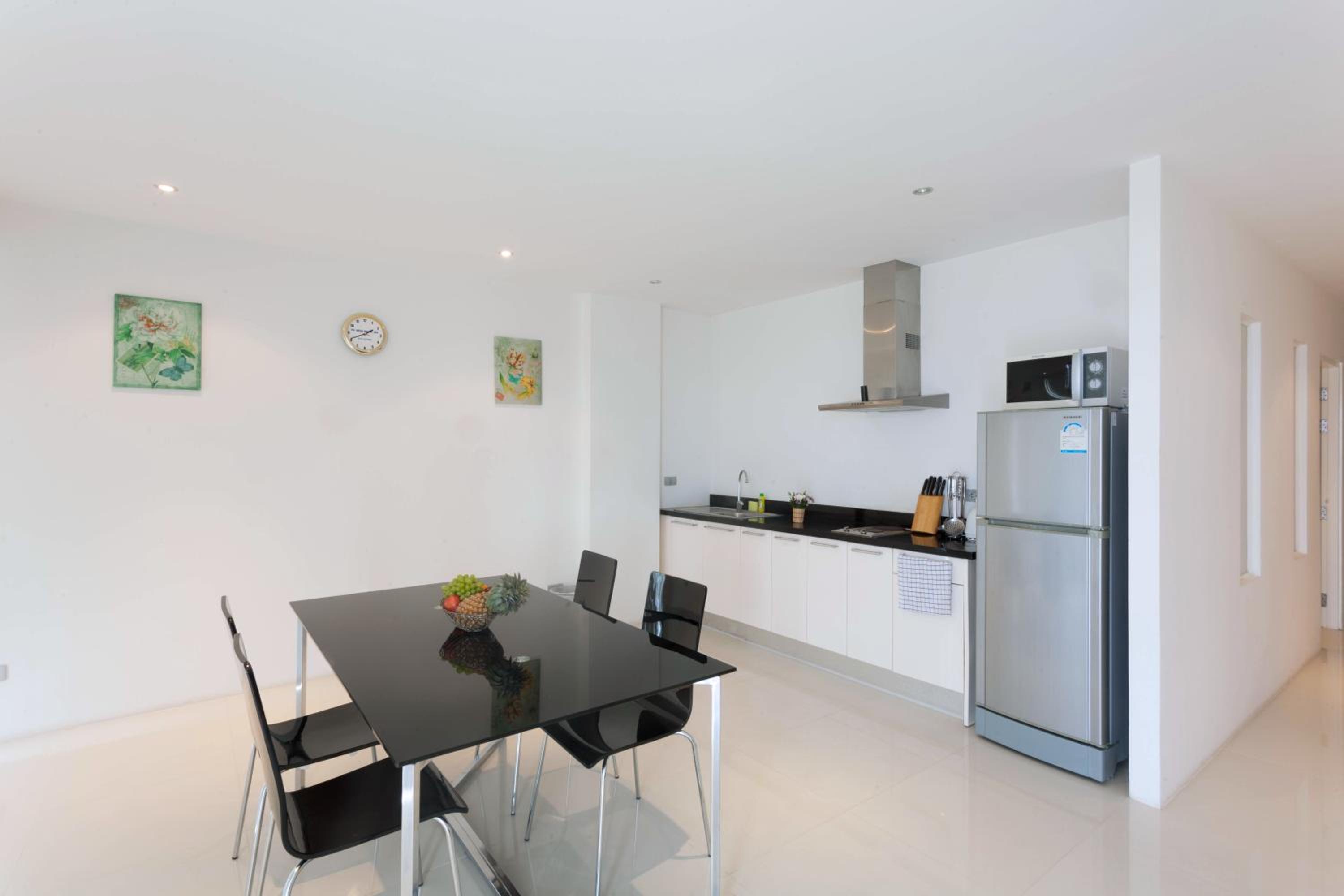 Two-Bedroom Apartment - Photo 20