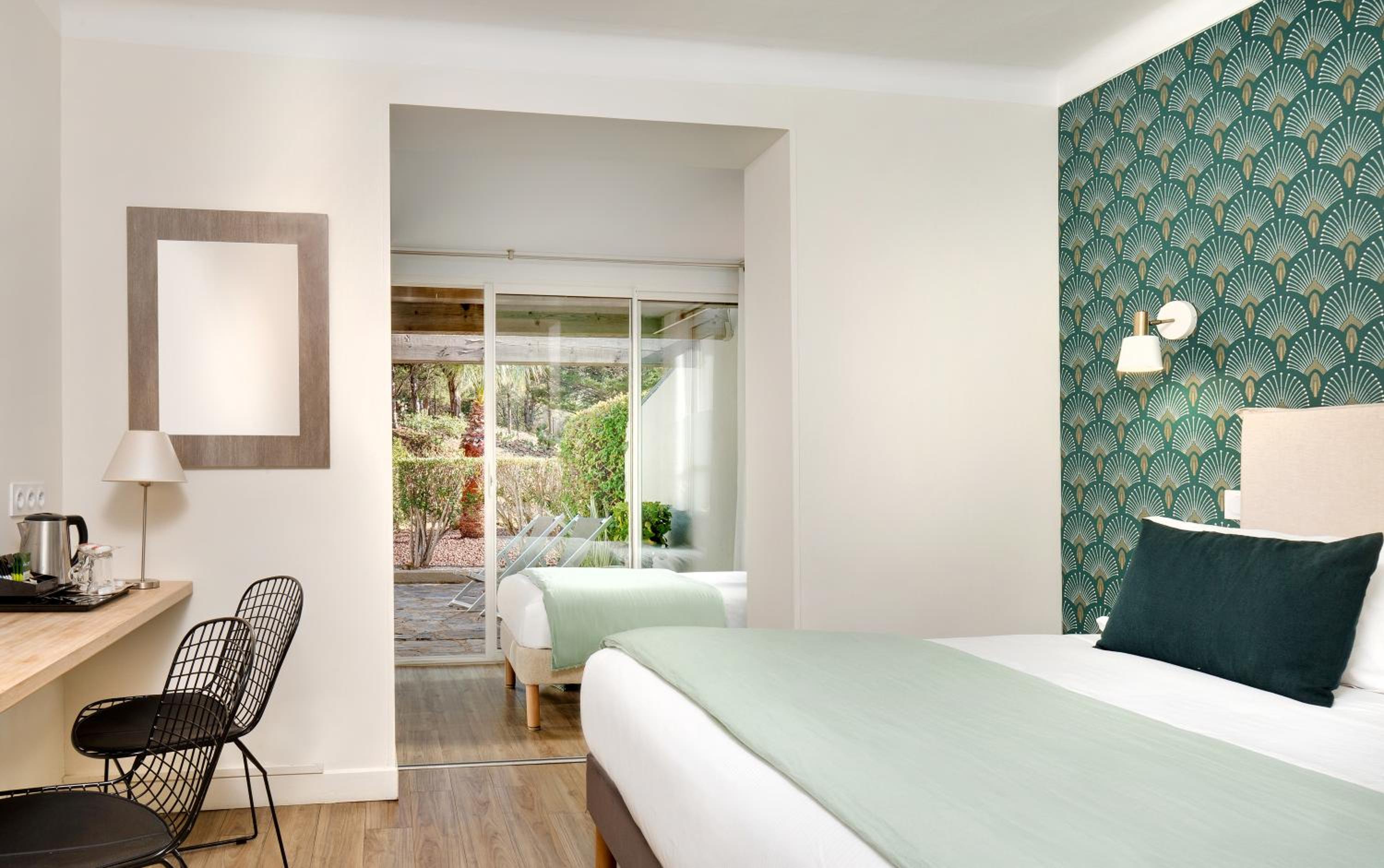 Triple Room with Garden View