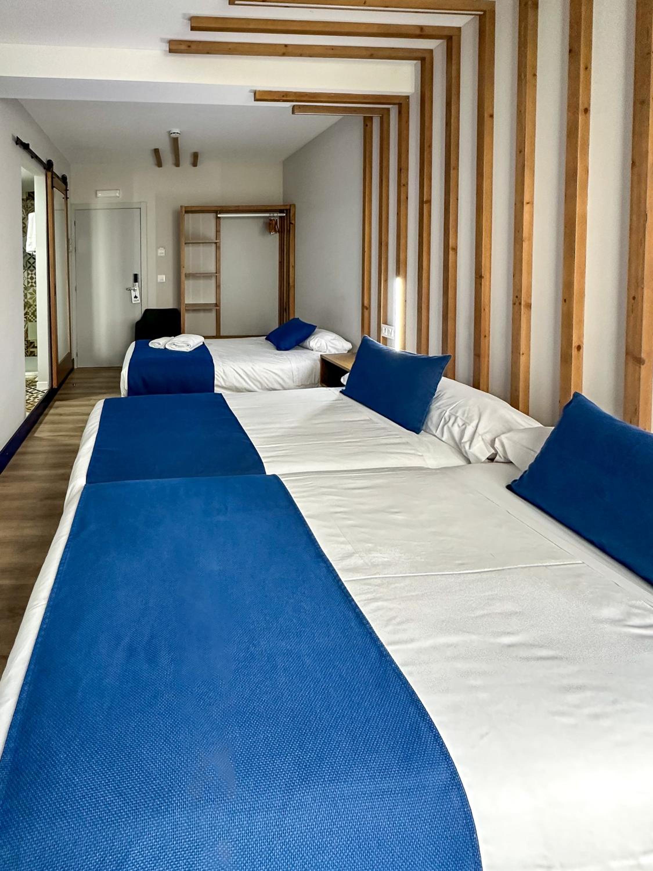 Triple Room with Courtyard View photo 2