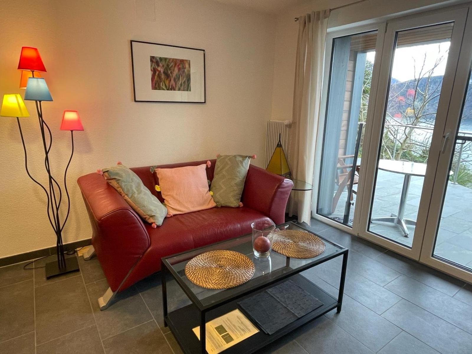 Apartment with Lake View photo 2