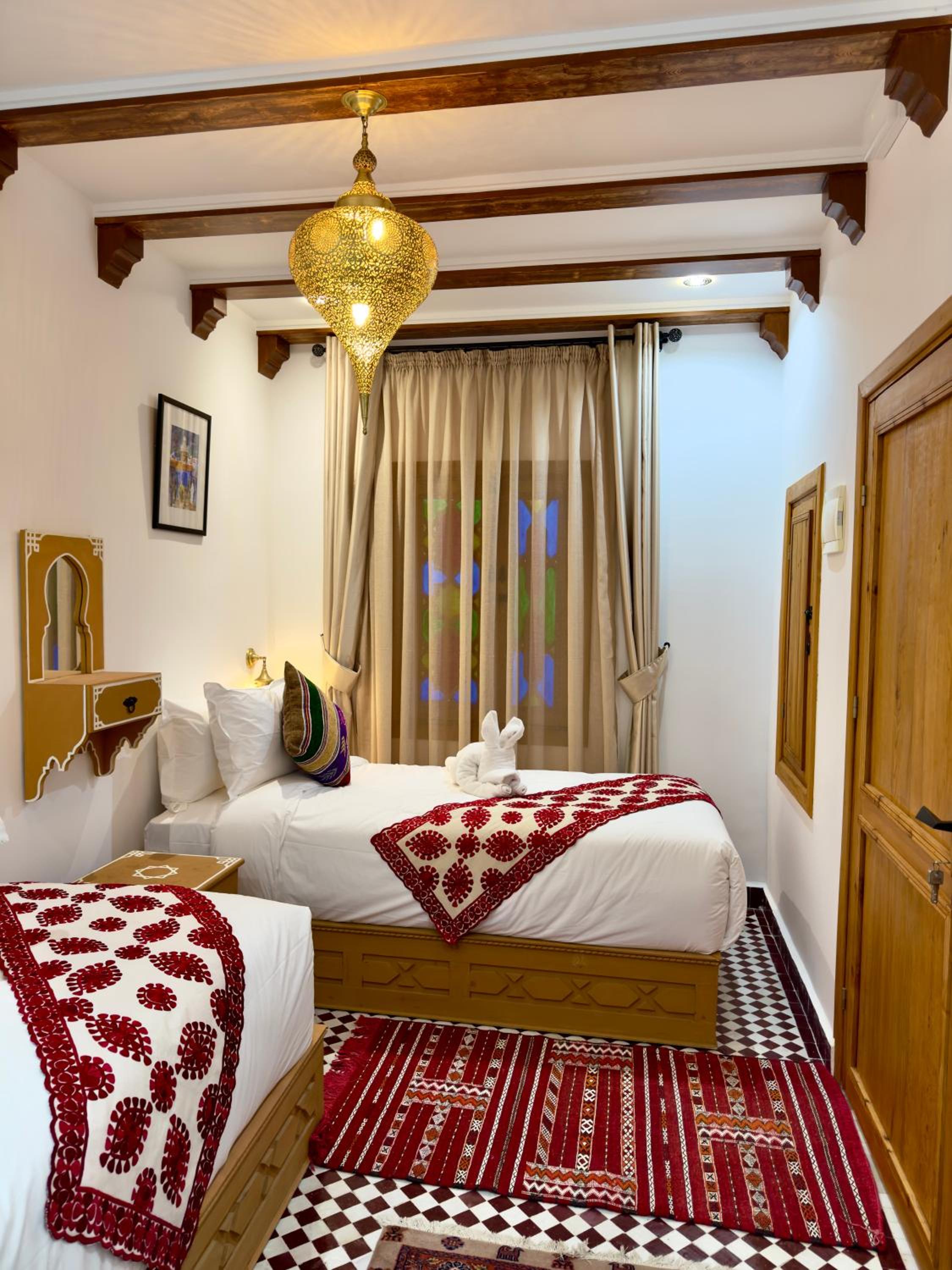 Standard Twin Room photo 3