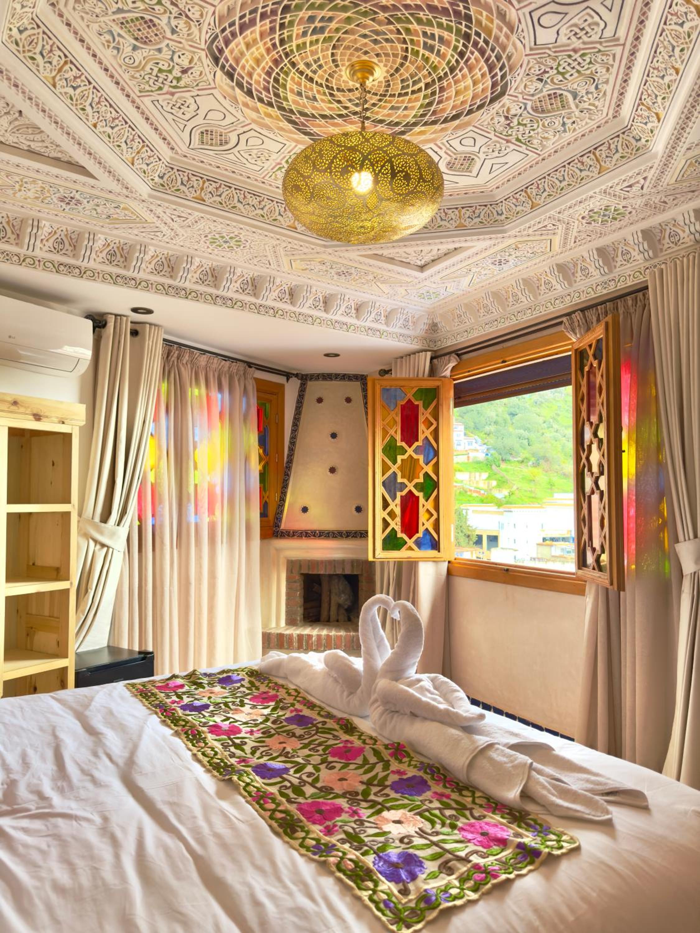 Superior King Room photo 2