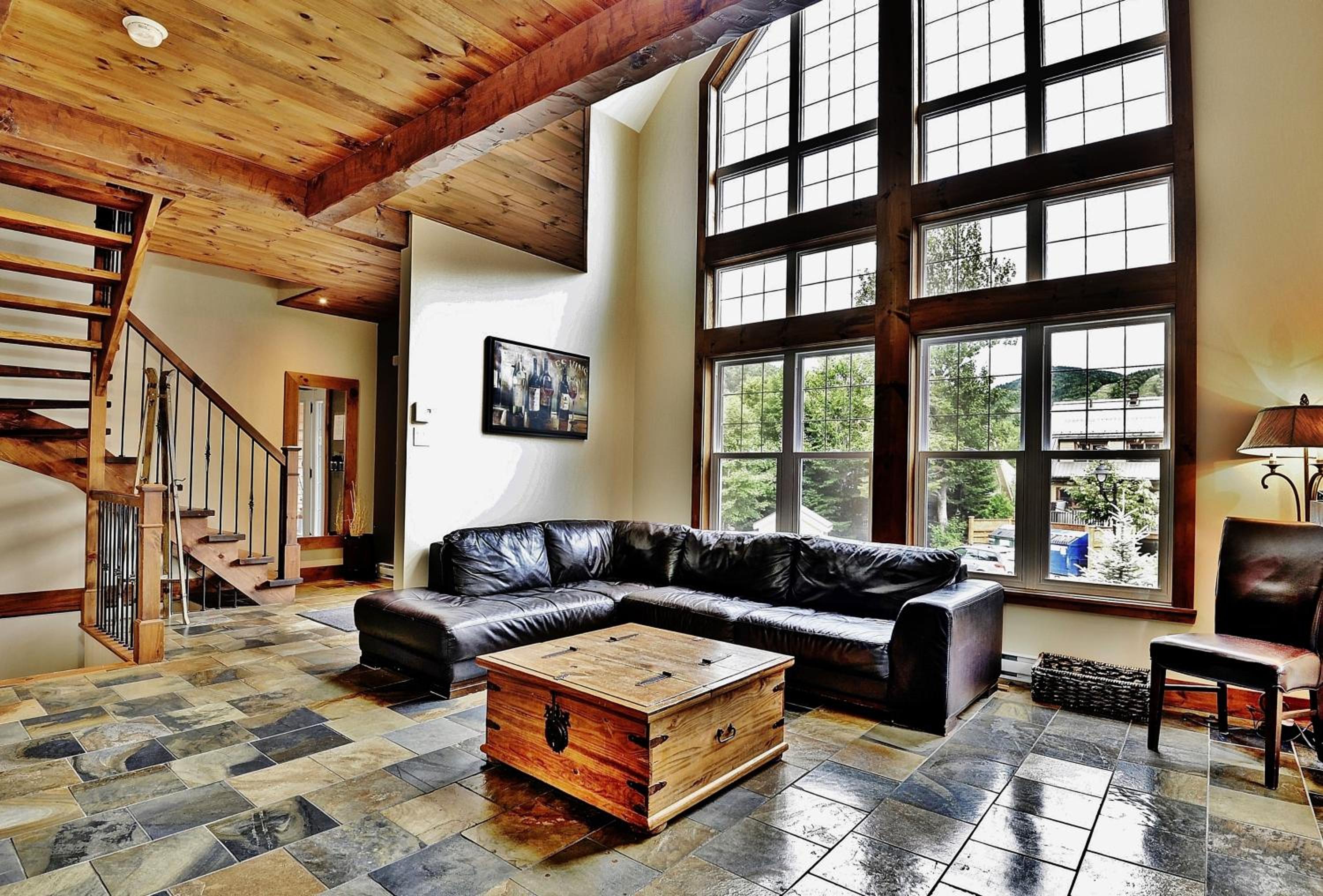 Four-Bedroom Chalet photo 3