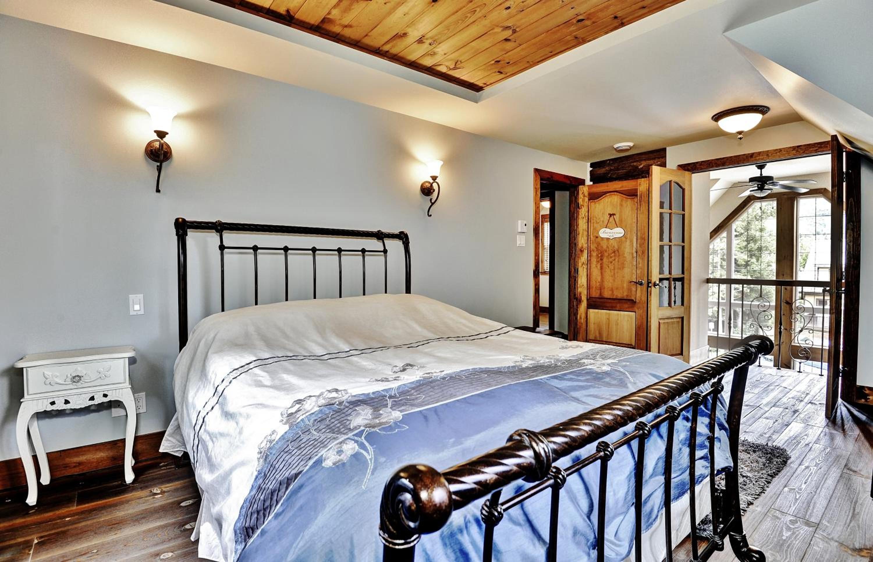 Four-Bedroom Chalet photo 3