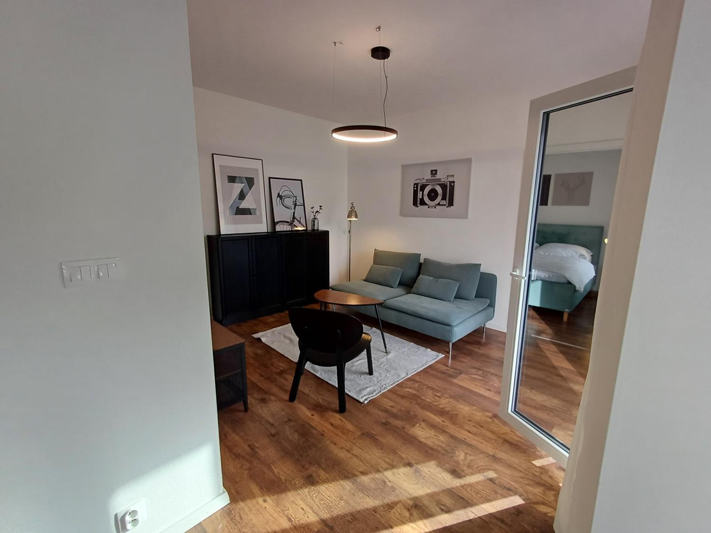 One-Bedroom Apartment photo 2