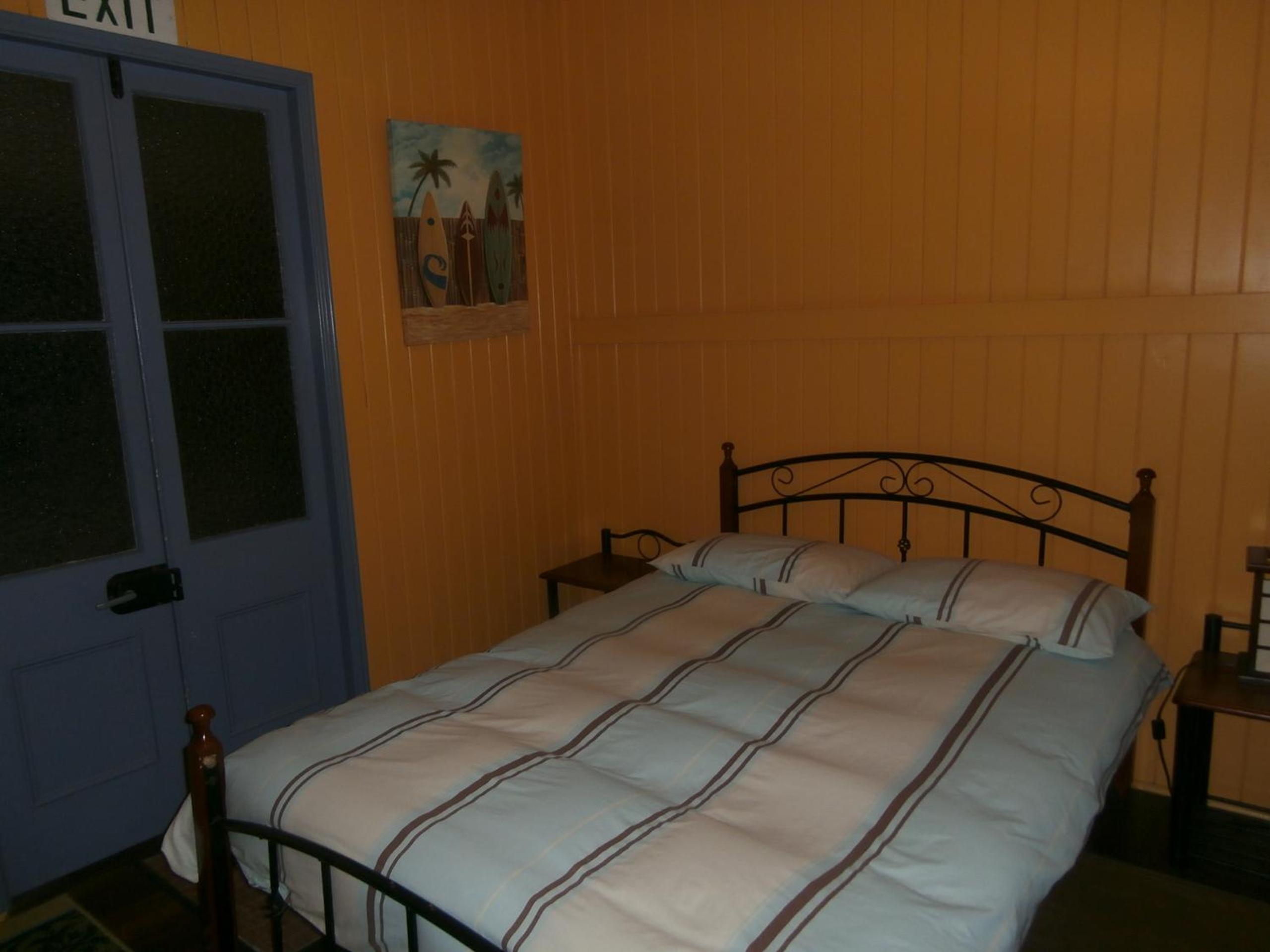 Budget Double Room - Photo 1