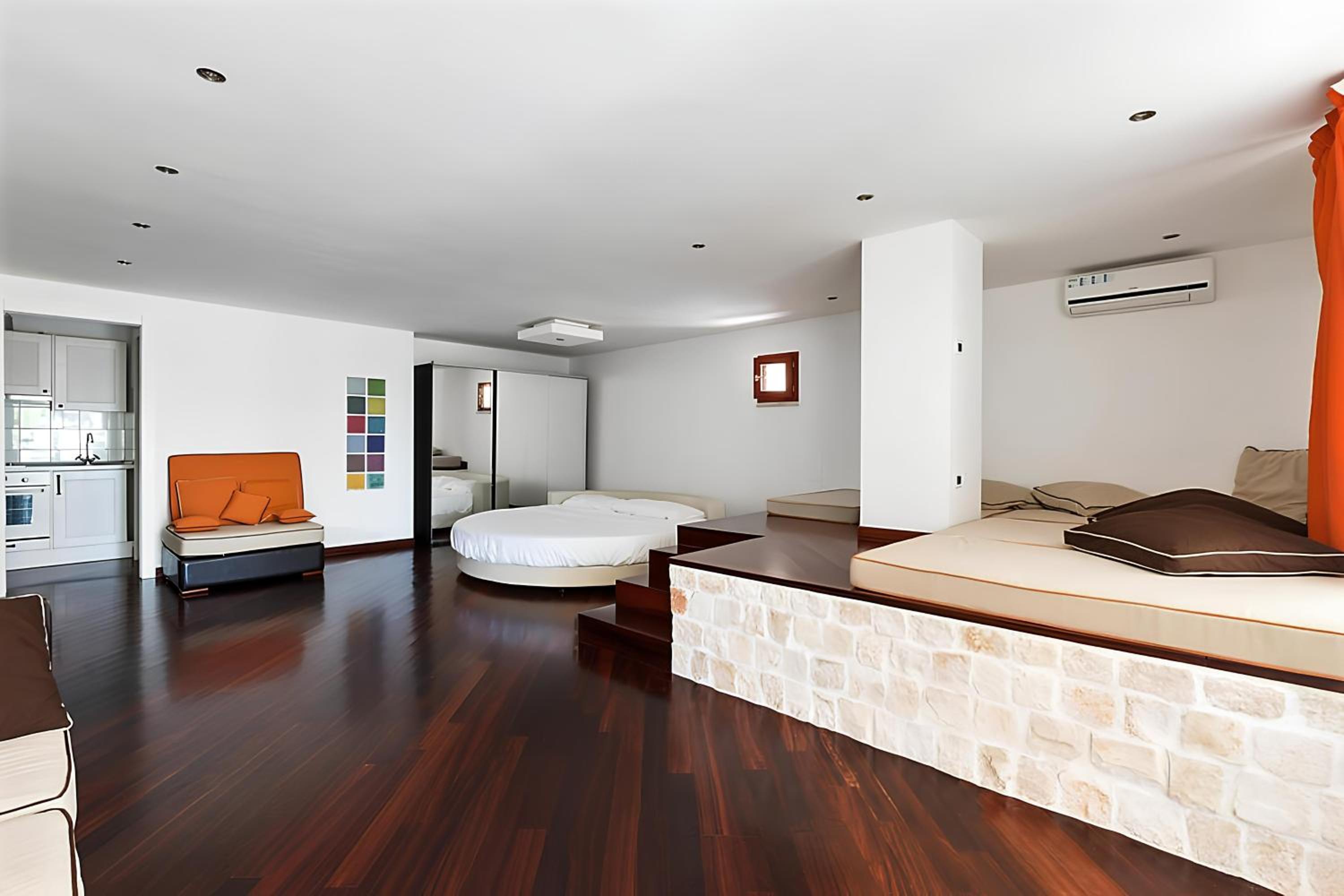 Apartment with Sea View photo 1