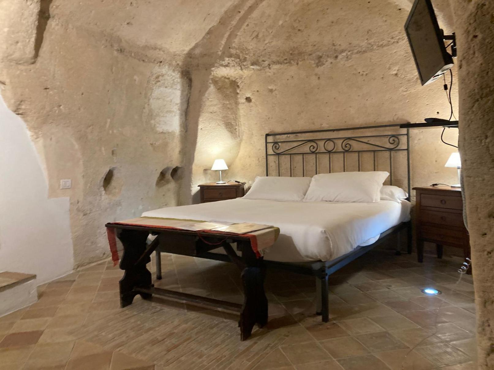Double Room - Cave - Photo 1