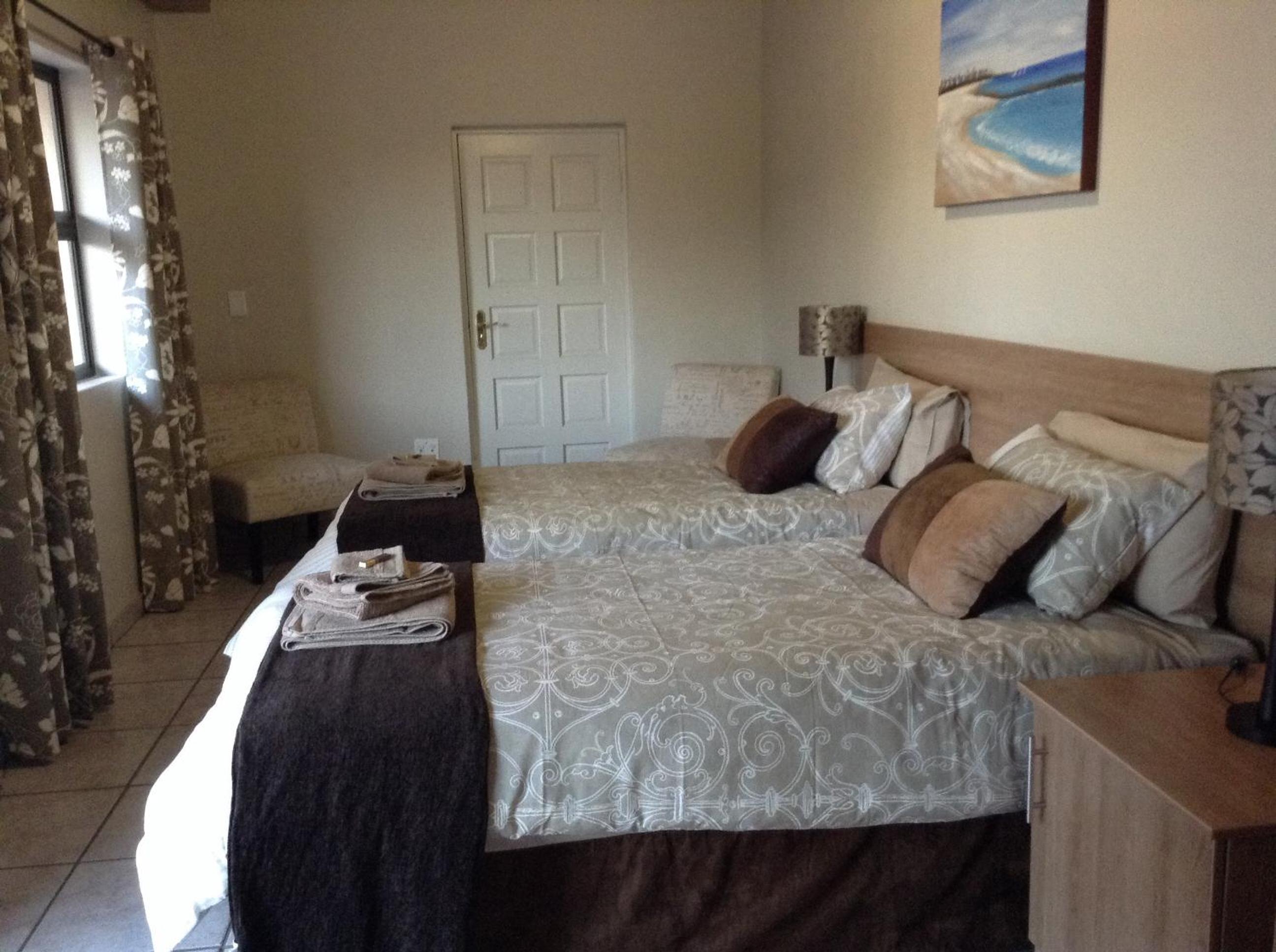 Twin/Double Room photo 1