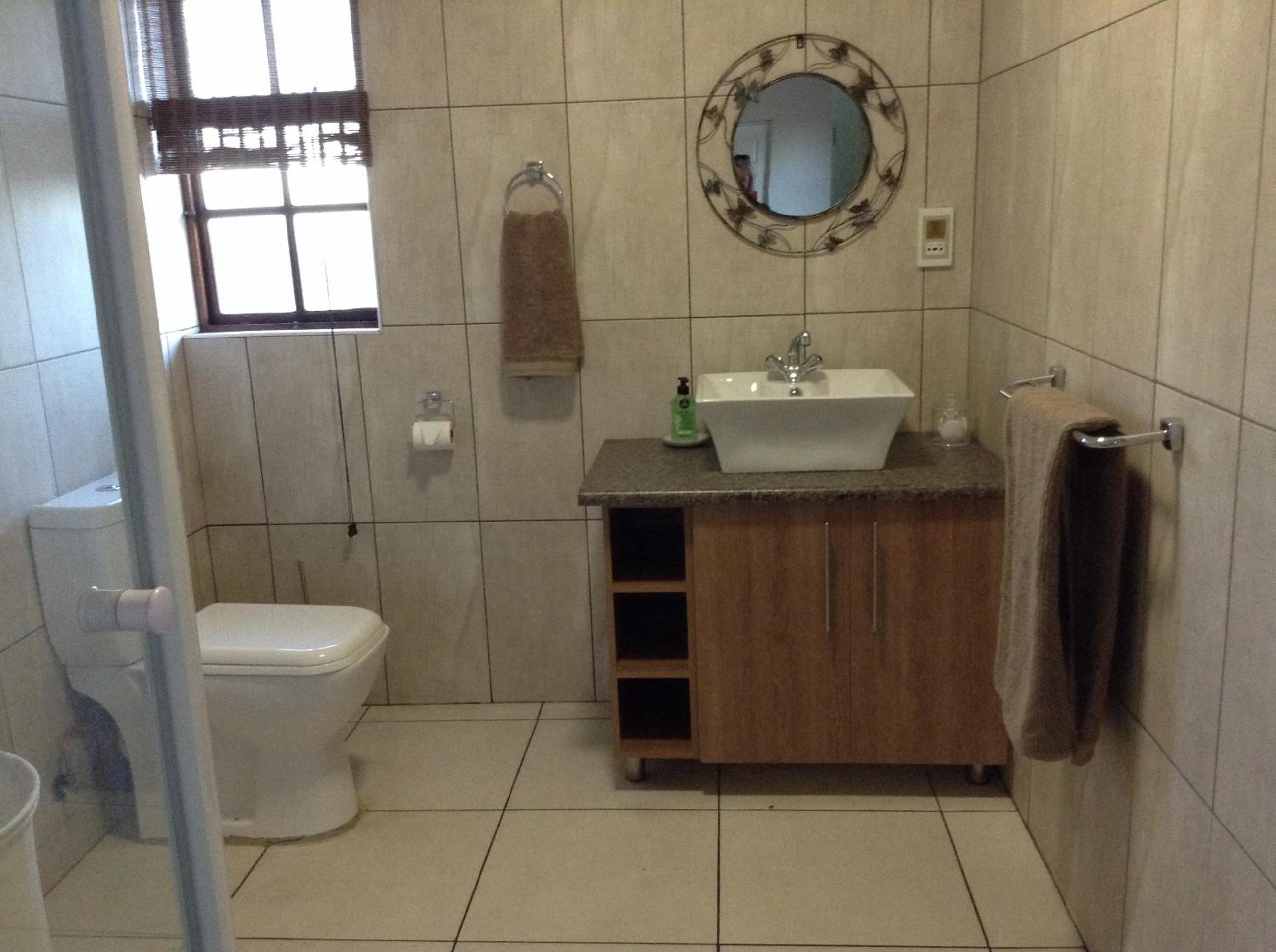 Twin/Double Room photo 2