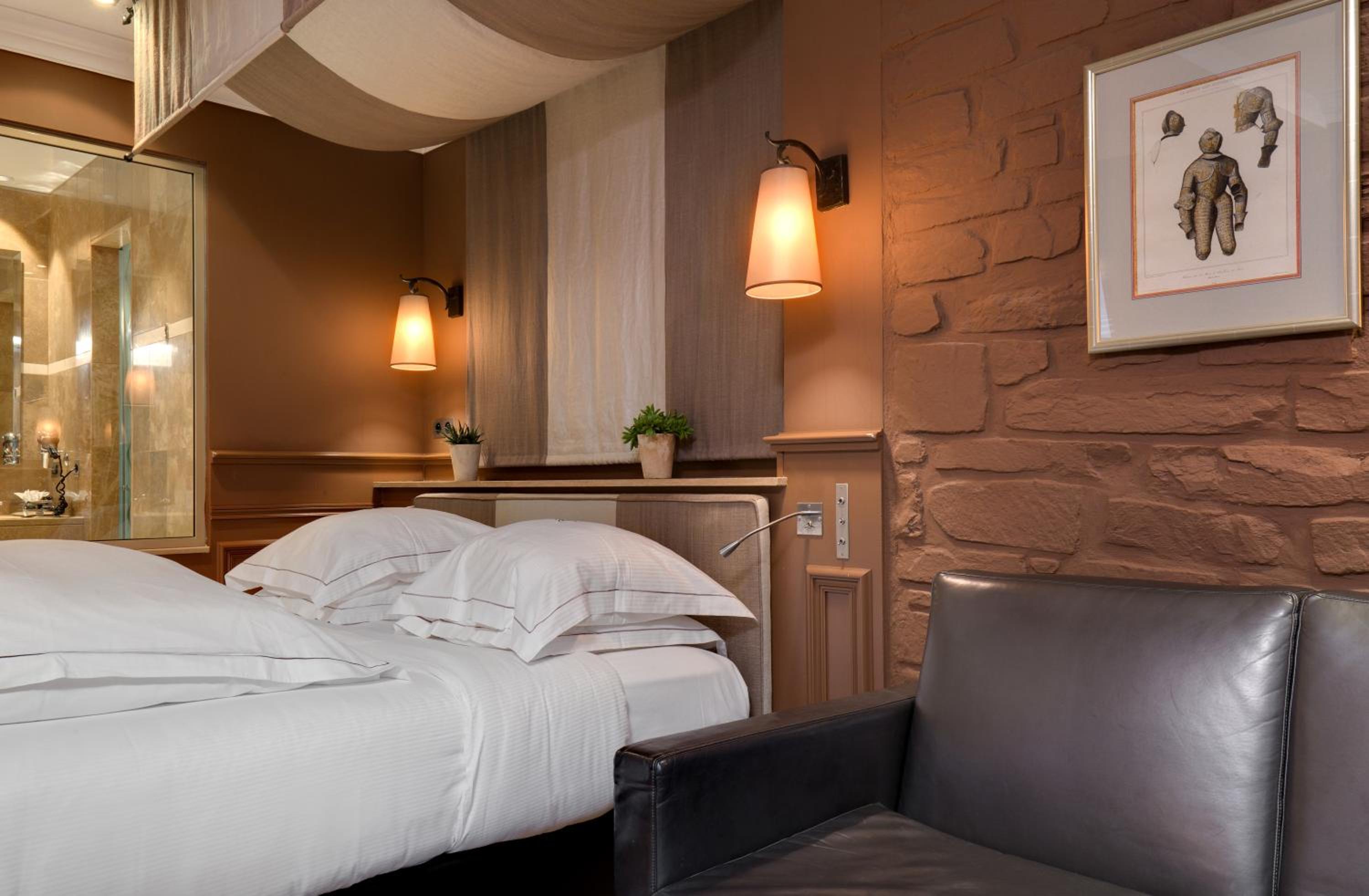 Superior Double Room - Photo 9