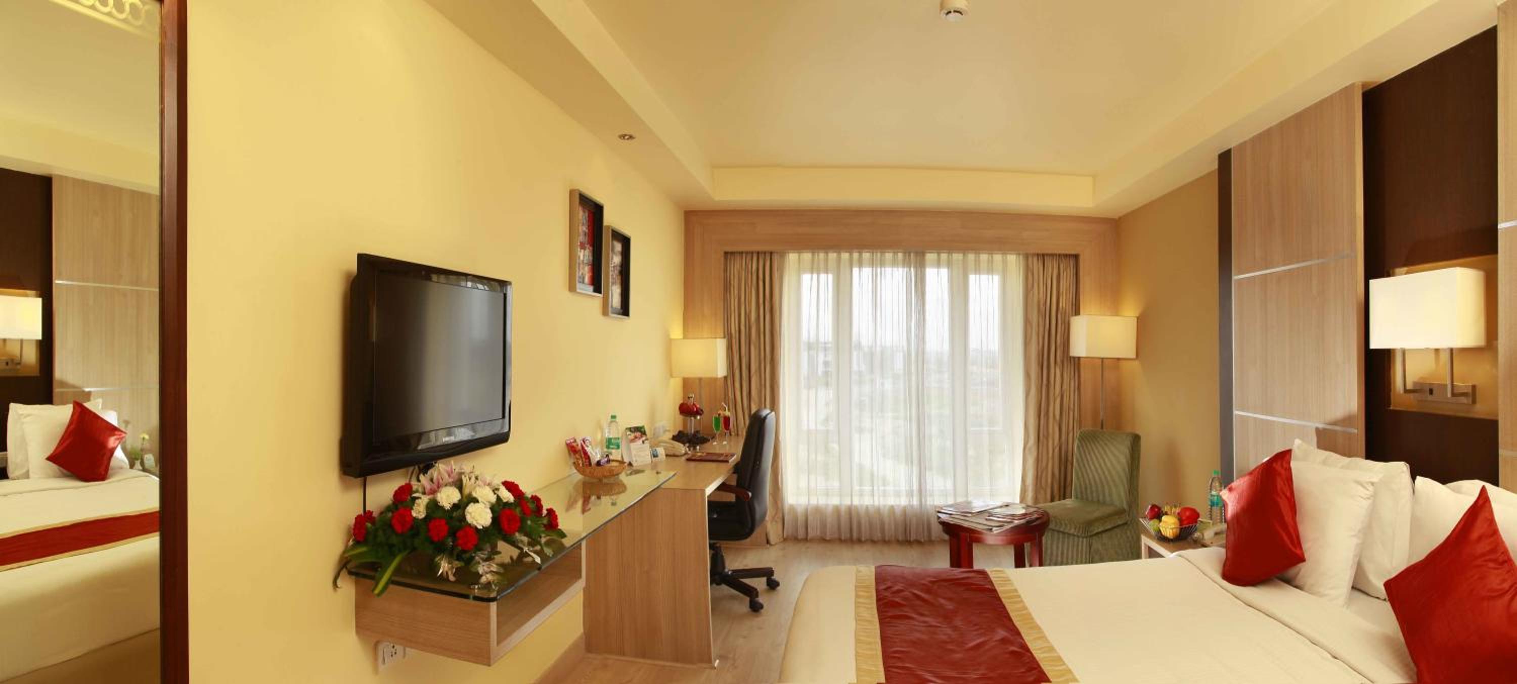 Super Deluxe Double or Twin Room - Photo 3
