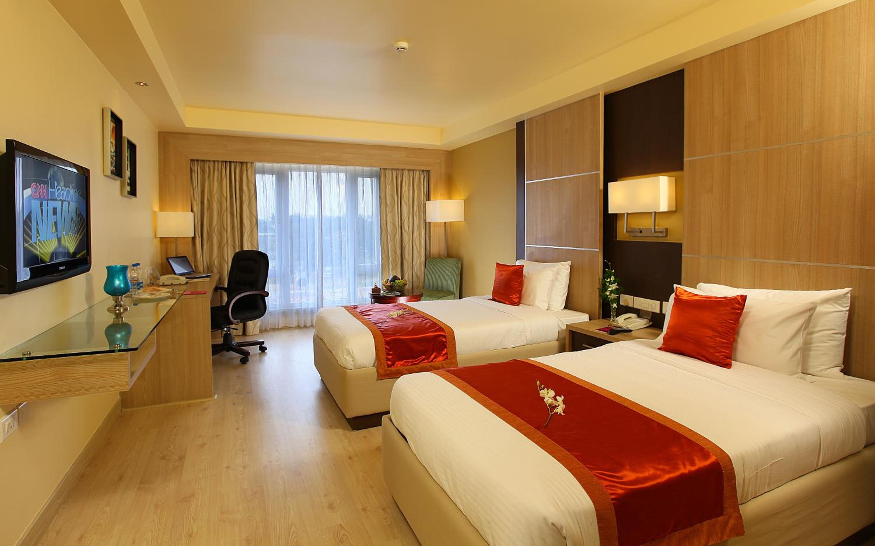 Super Deluxe Double or Twin Room - Photo 4