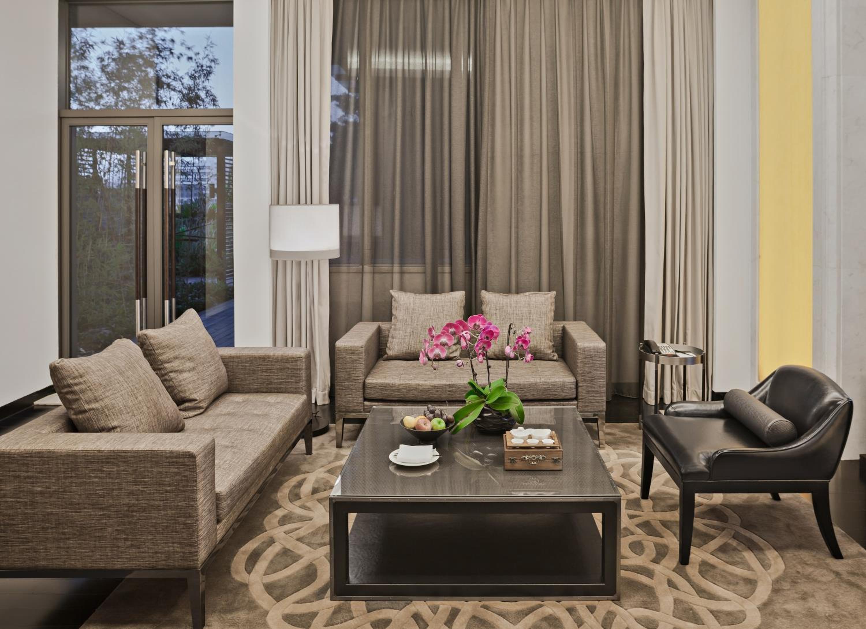 Two-Bedroom Villa - Photo 2