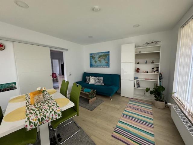 One-Bedroom Apartment - Photo 14