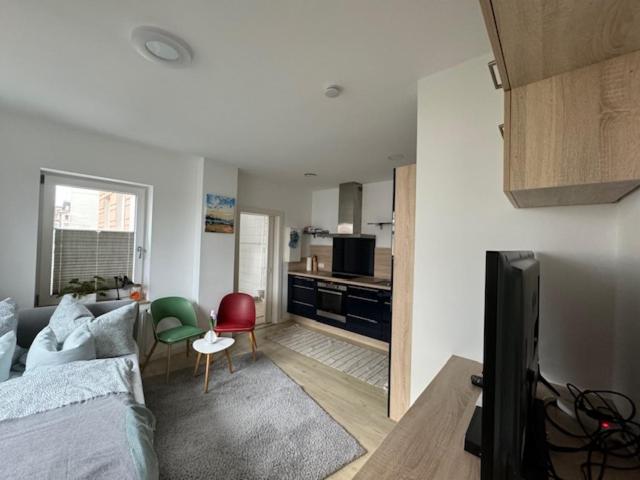 One-Bedroom Apartment - Photo 15