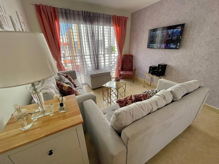 Three-Bedroom Apartment photo 1
