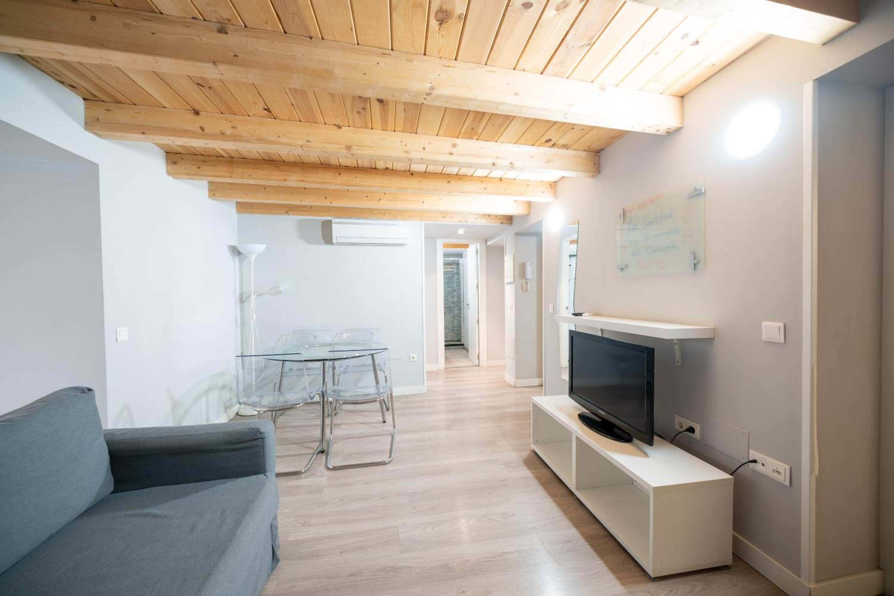 Superior Apartment photo 2